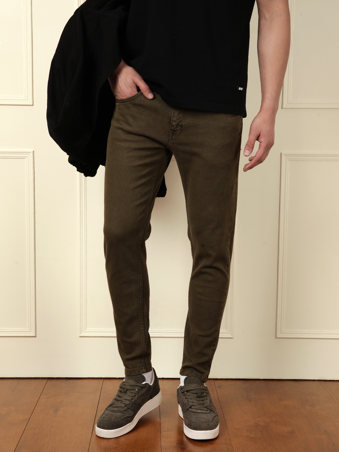 

WROGN Men Comfort Skinny Fit Jeans, Olive