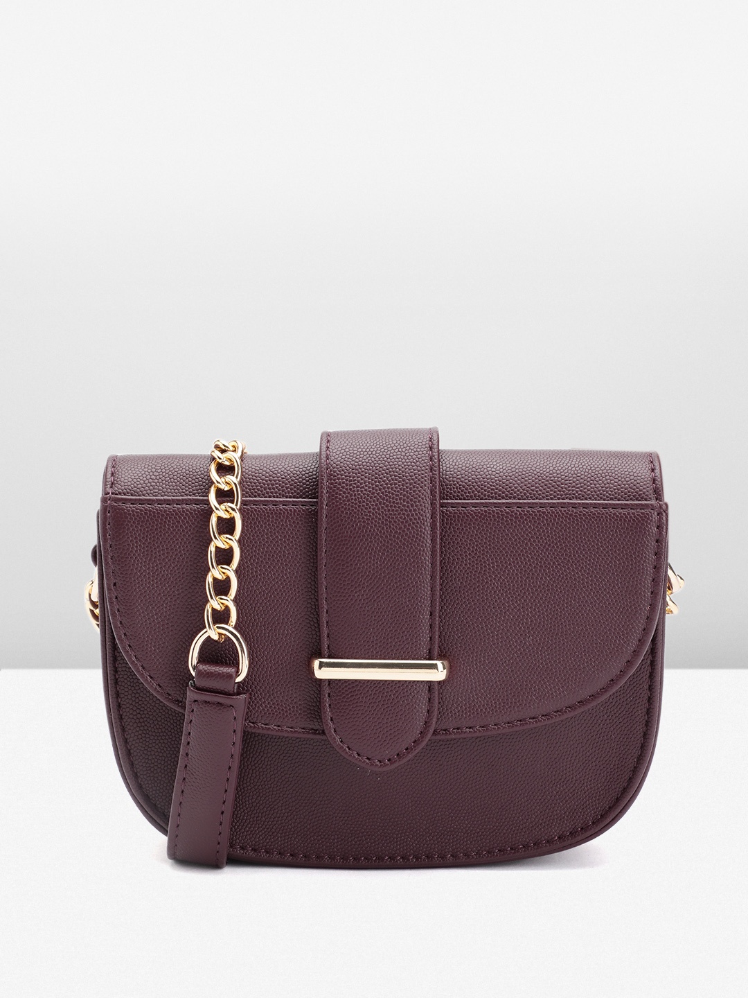 

Carlton London Solid Crossbody Sling Bag, Burgundy