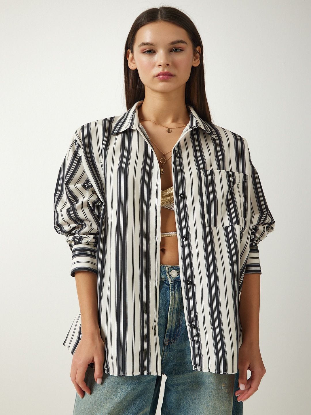 

Happiness istanbul Women Opaque Striped Casual Shirt, Na