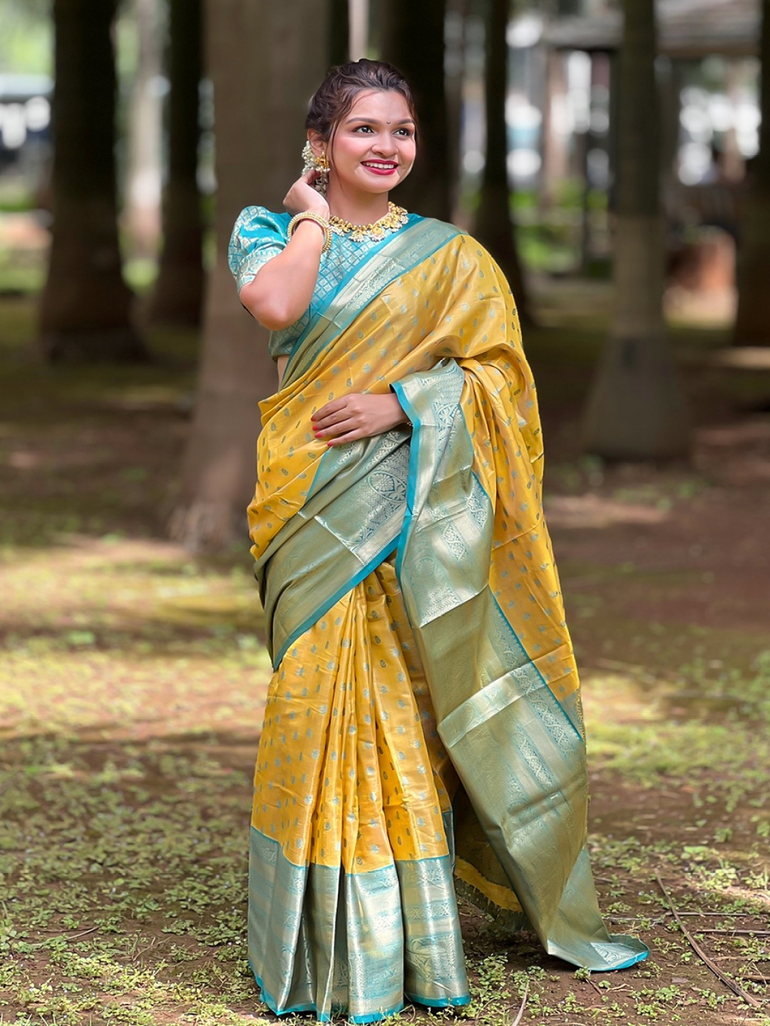 

all about you Woven Design Zari Silk Blend Kanjeevaram Saree, Yellow