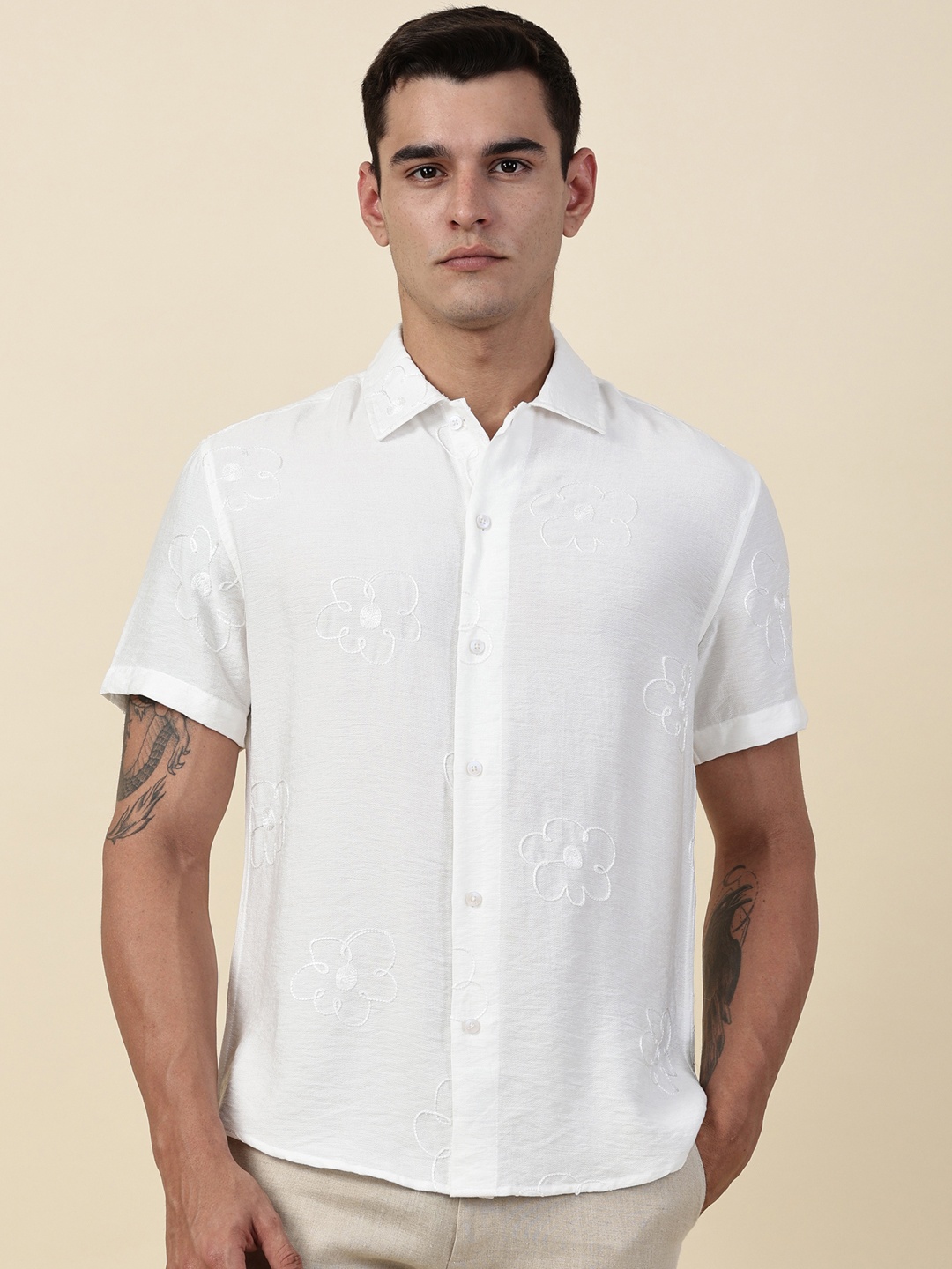 

Thomas Scott Men Embroidered Regular Fit Casual Shirt, White