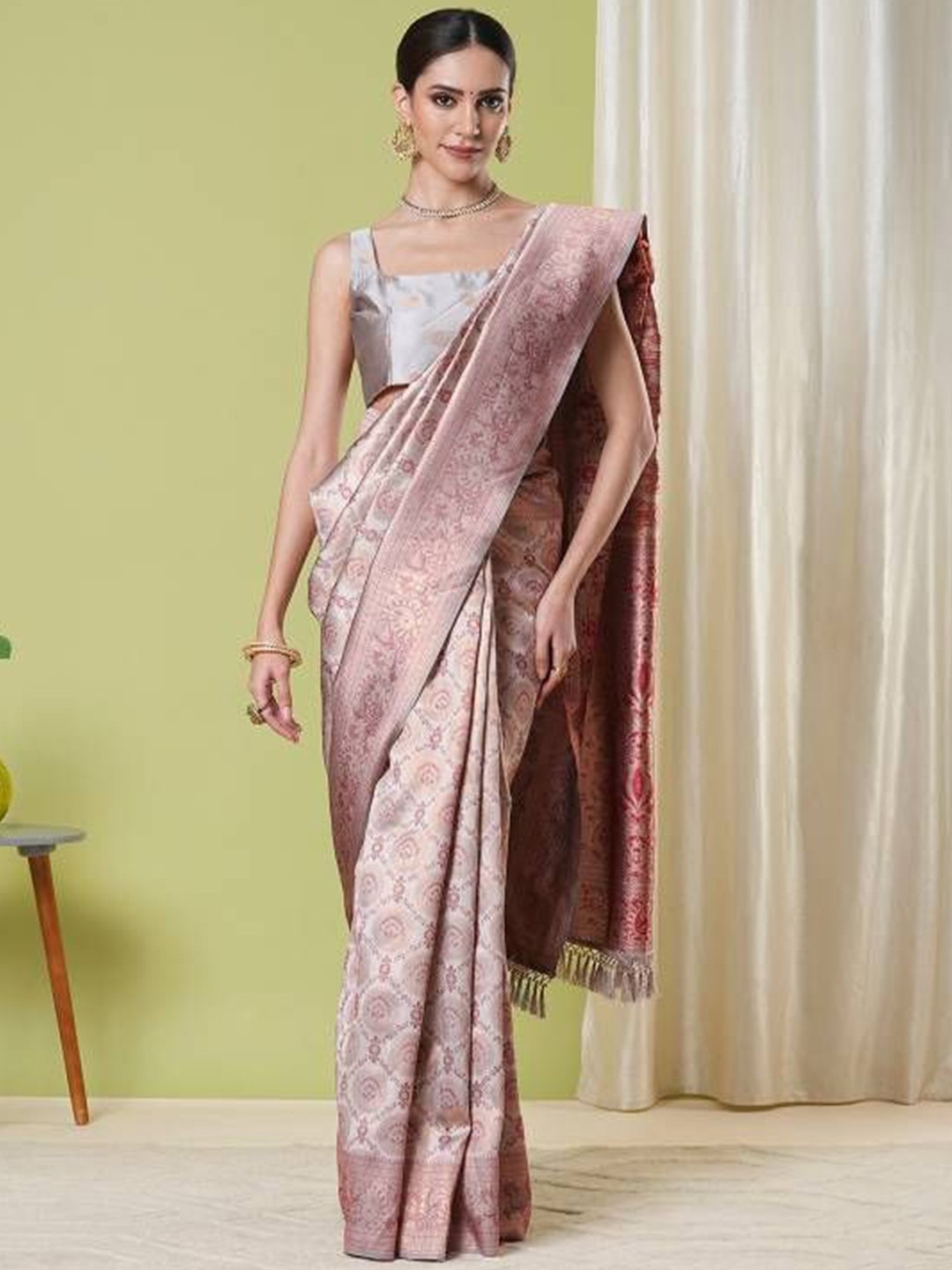 

HERE&NOW Floral Zari Art Silk Banarasi Saree, Beige
