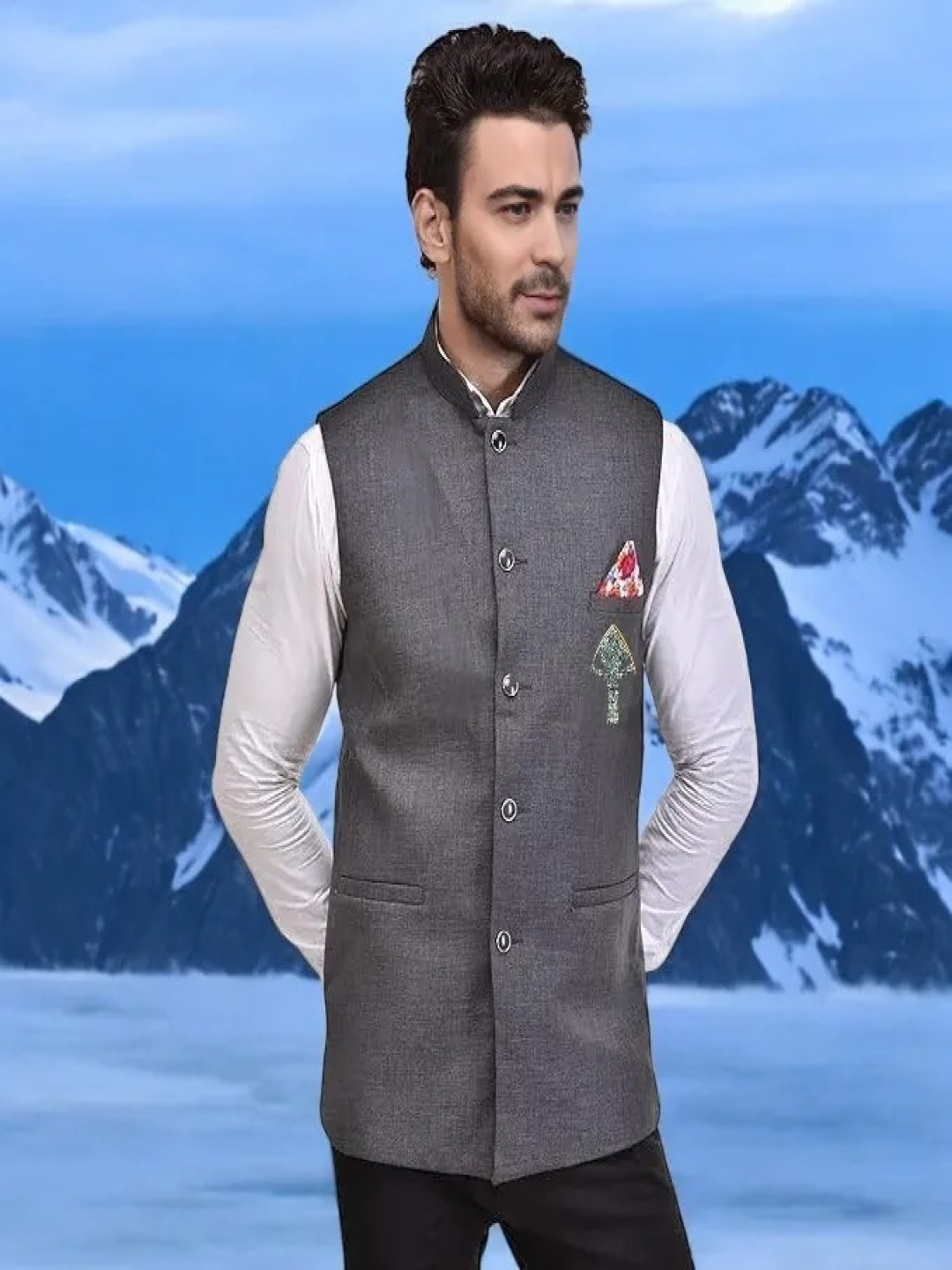 

Seetoo Mandarin Collar Woven Nehru Jacket With Broch, Grey