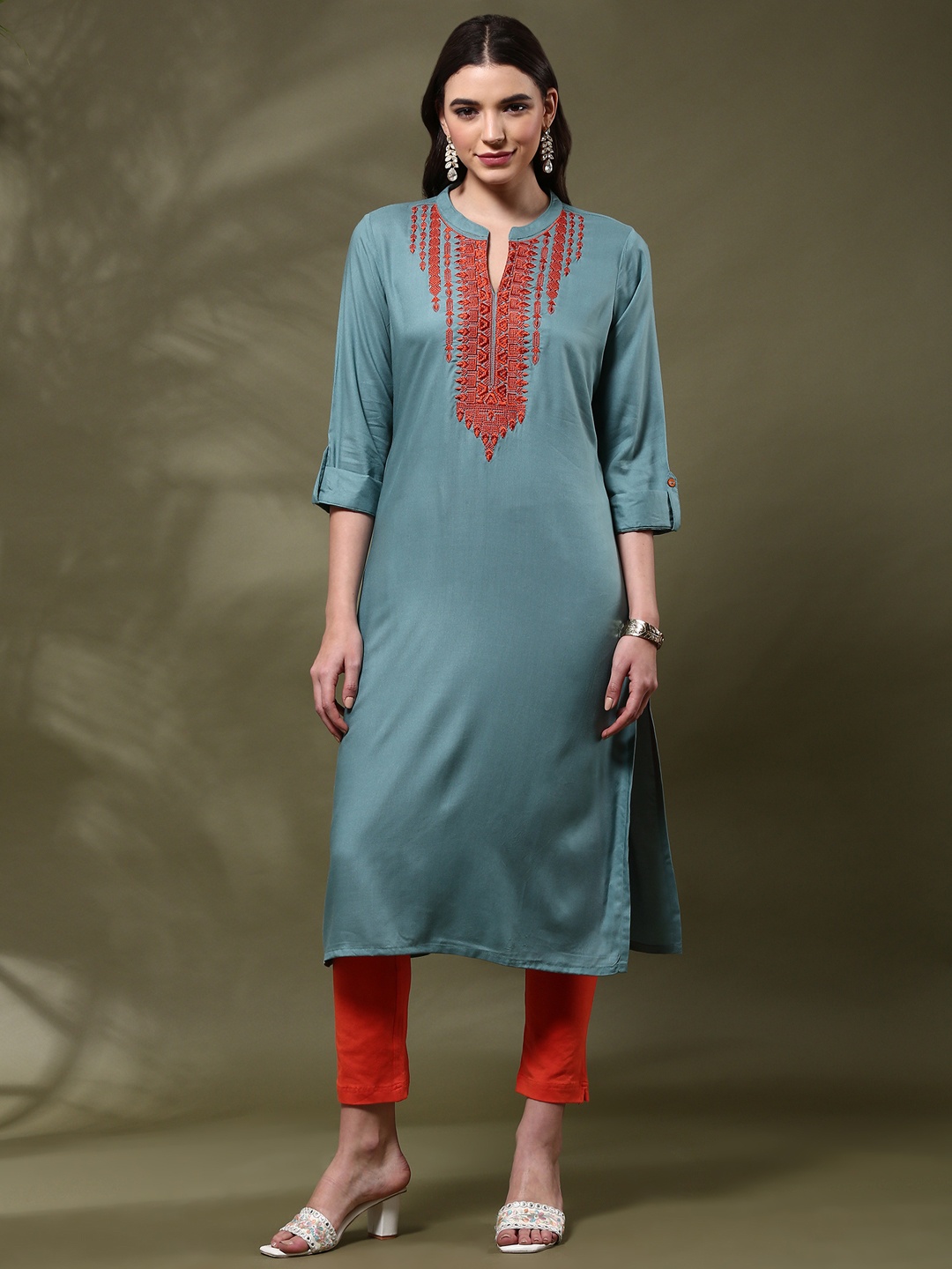 

Alena Women Flared Sleeves Thread Work Kurta, Teal
