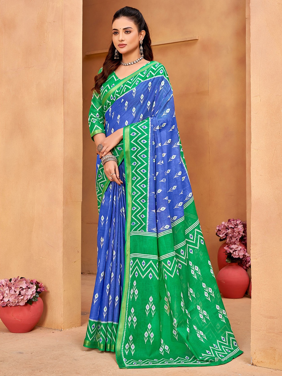 

Munir Zari Pure Cotton Ikat Saree, Green
