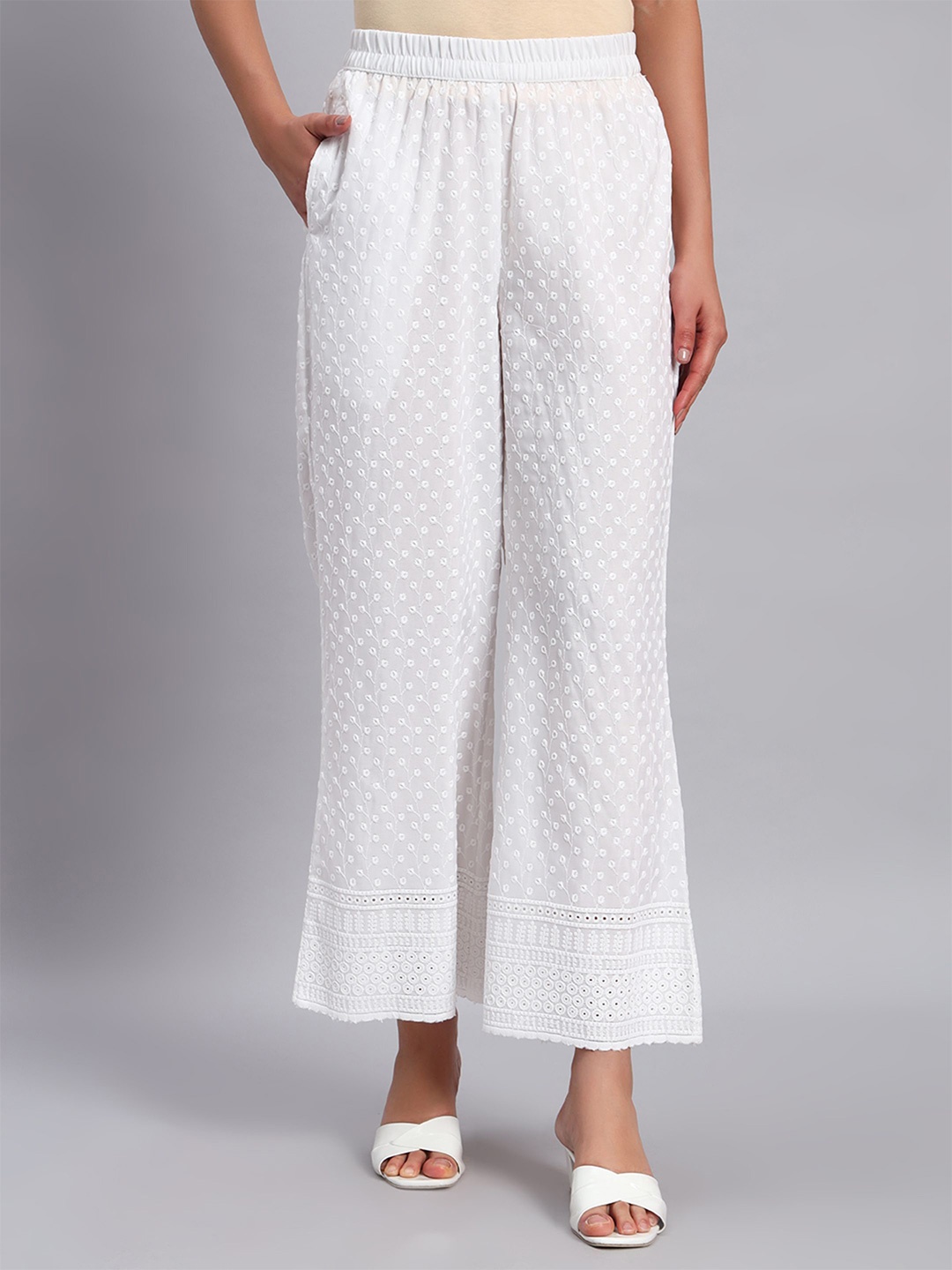 

Shopping Queen Women Embroidered Palazzos, White