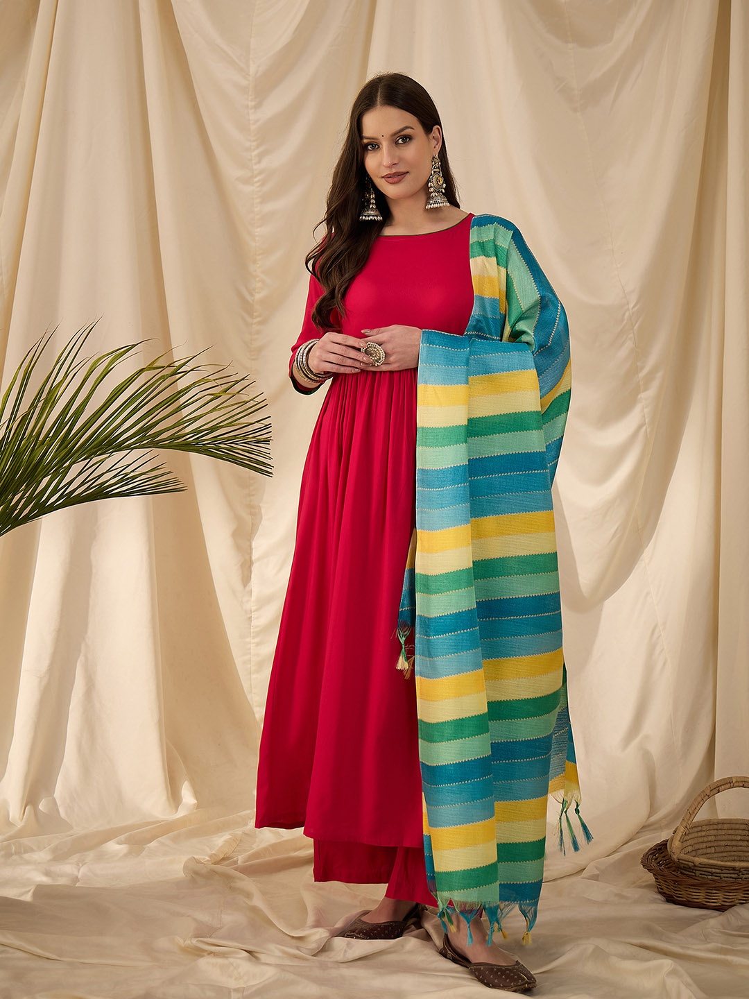 

InWeave Women Regular Kurta with Palazzos & With Dupatta, Fuchsia