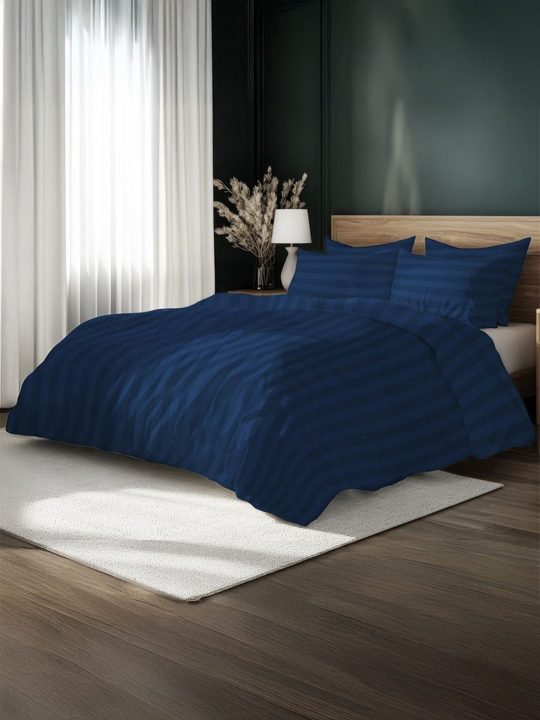 

LANE LINEN Navy Blue Striped King Bedsheet with 2 Pillow Covers