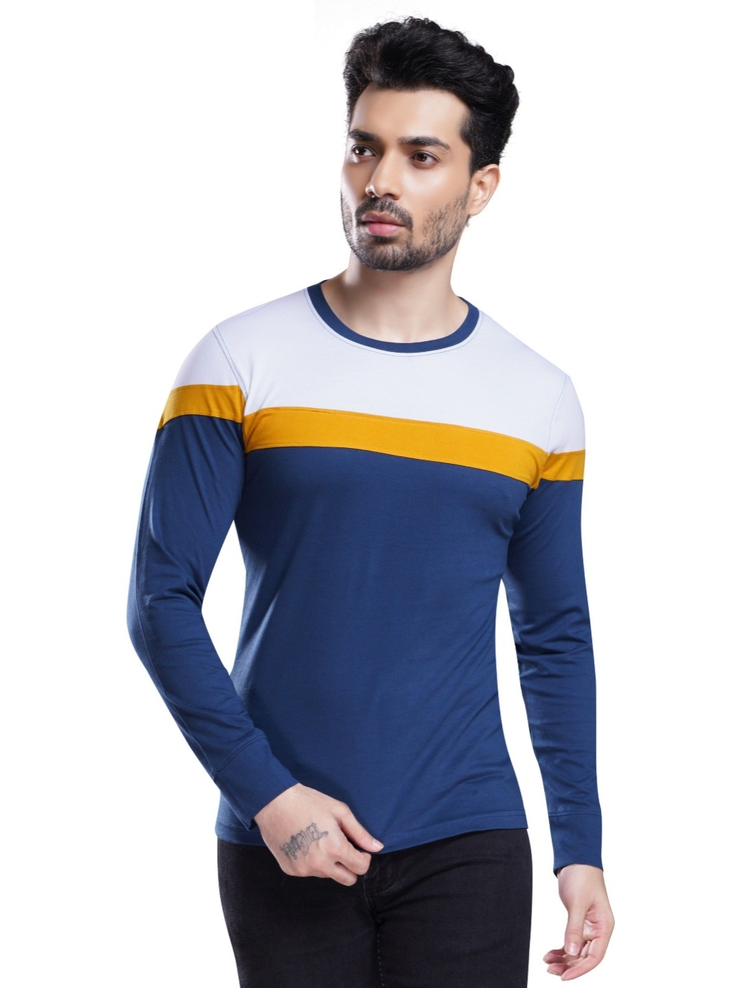 

QUCO Men Cotton Biowashed Round Neck Colour Blocked Full Sleeve Tshirt, Blue