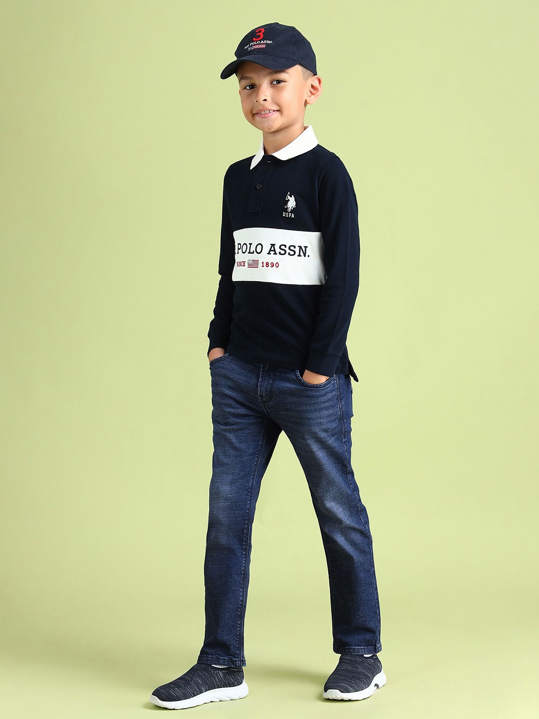 

U.S. Polo Assn. Kids Boys Relaxed Fit Light Fade Stretchable Jeans, Blue