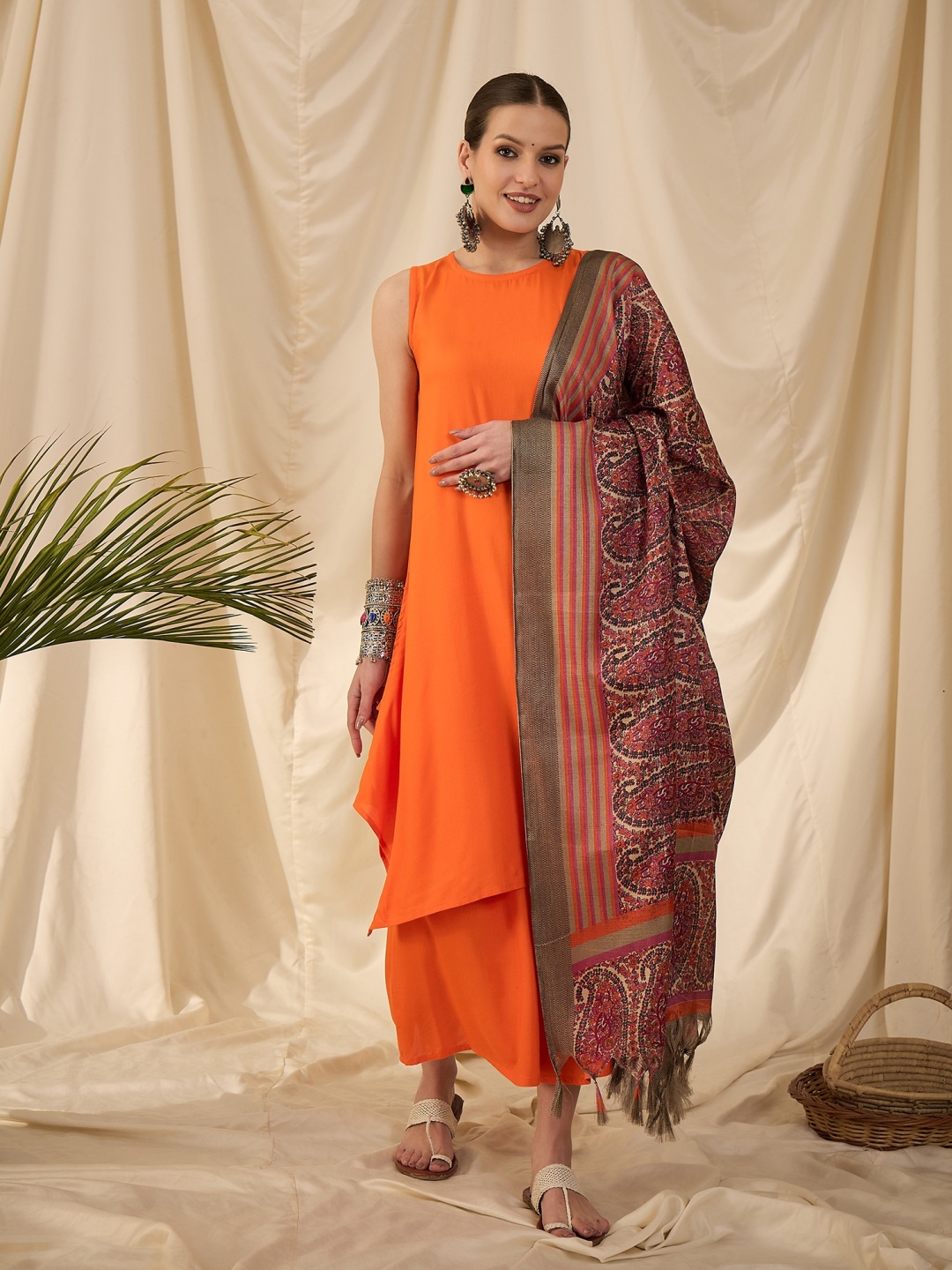 

InWeave Women Regular Kurta with Palazzos & With Dupatta, Orange
