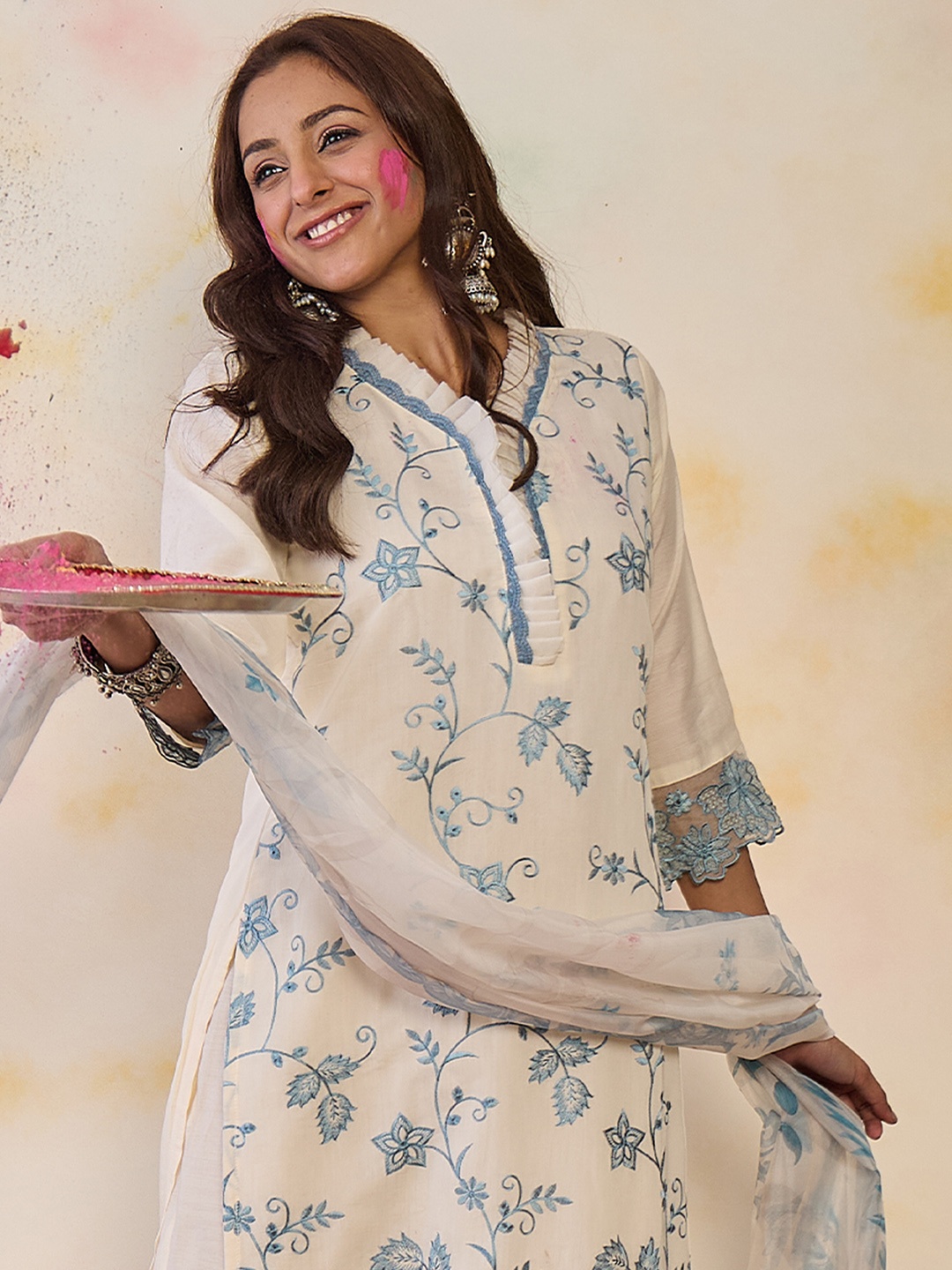 

Indo Era Women Floral Embroidered Regular Kurta with Trousers & With Dupatta, Off white