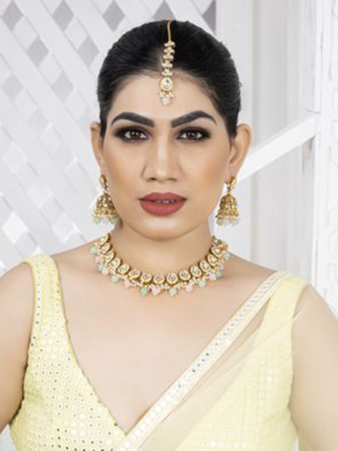 

YANSHIKA Gold-Plated Kundan Studded Jewellery Set