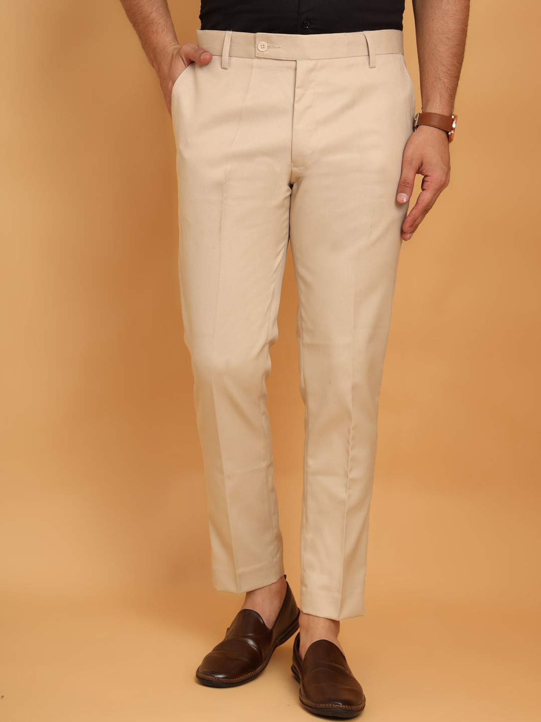 

Vandnam Fabrics Men Smart Tapered Fit Trousers, Cream