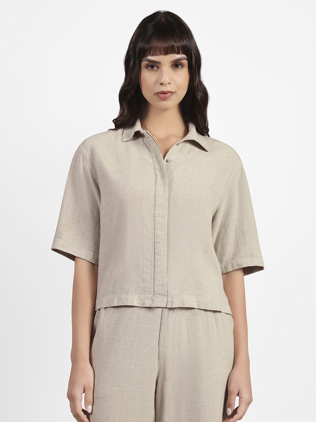 

Skechers Women Solid Linen Branded Shirt Top, Brown