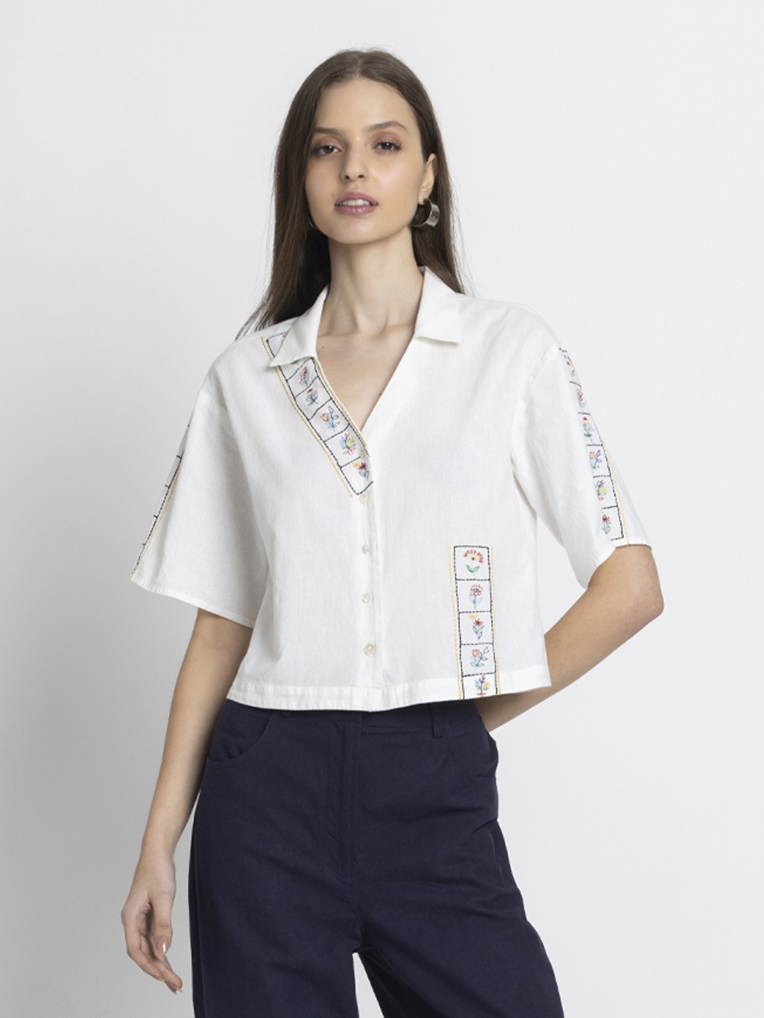 

SHAYE Women Relaxed Opaque Casual Shirt, White