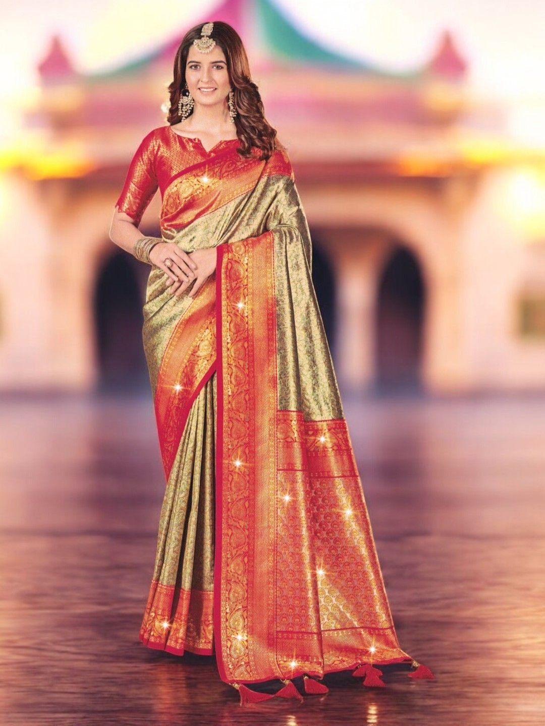 

SHOPPKEE Woven Design Zari Silk Blend Banarasi Saree, Gold