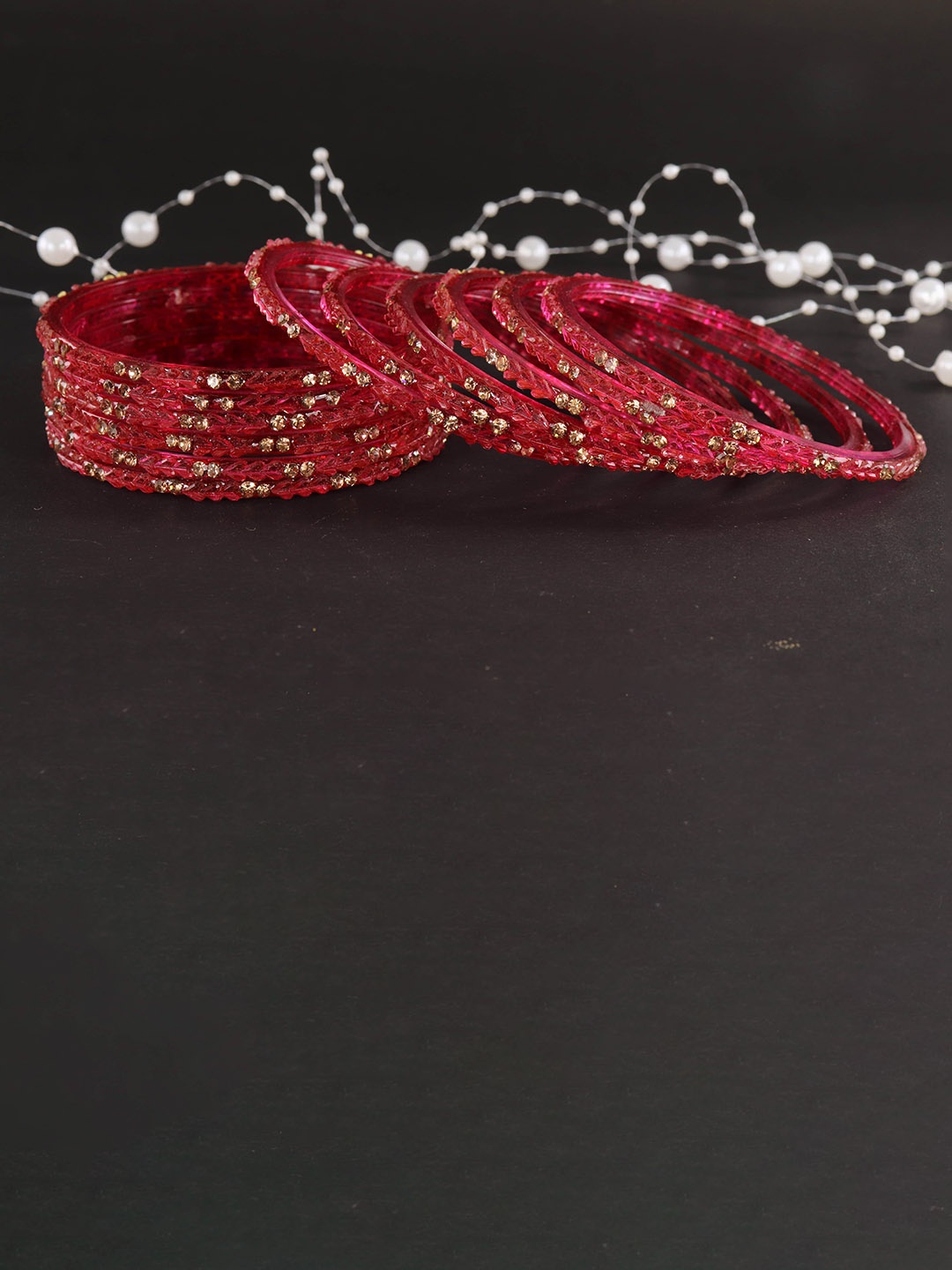 

LAVAZZA Set Of 12 Crystal Studded Glass Bangles, Red