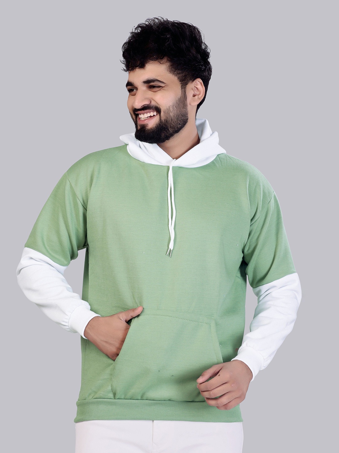 

GREENFLAIR Men Hooded Sweatshirt, Green