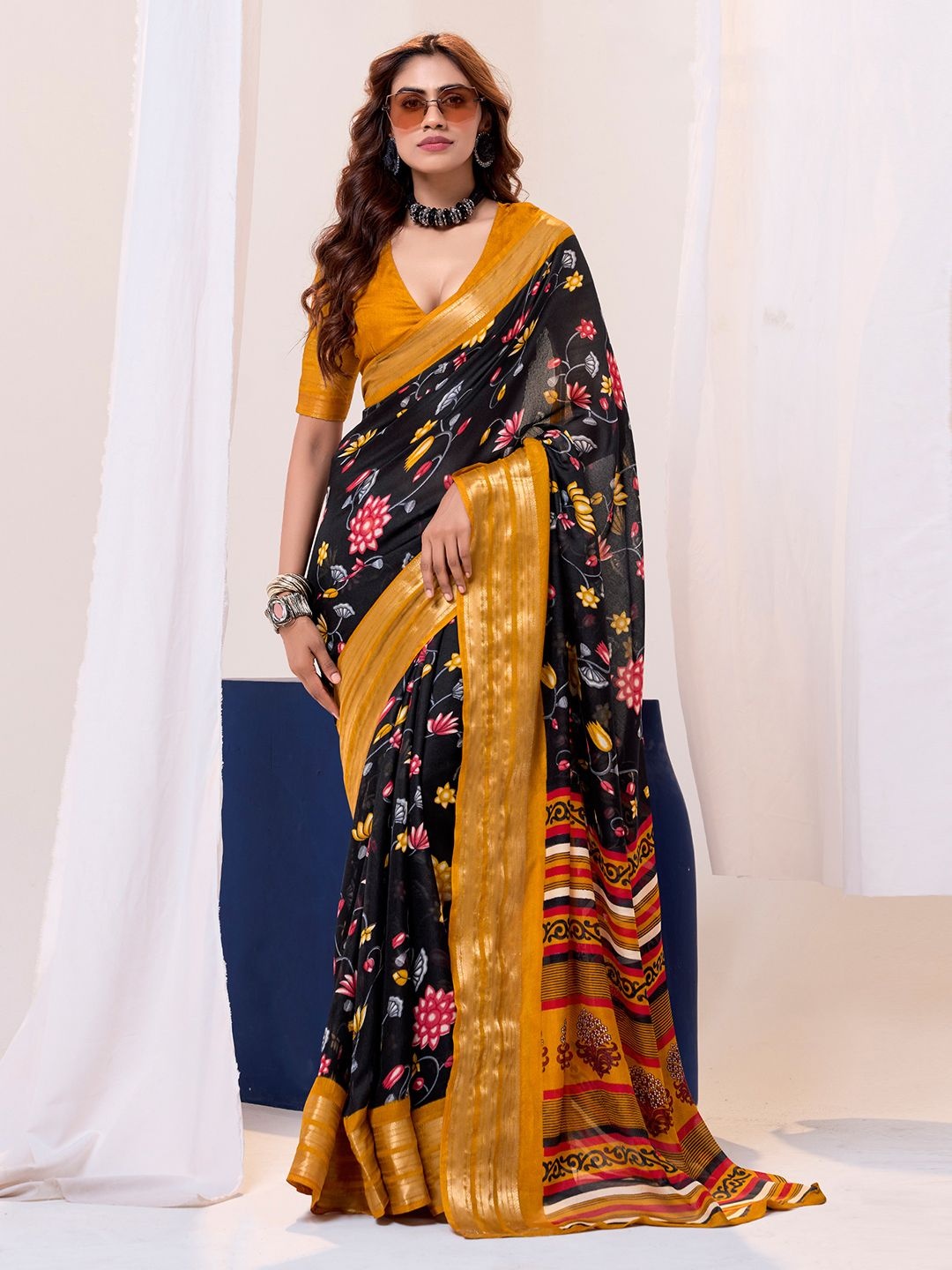 

LeeliPeeri Designer Floral Zari Silk Blend Saree, Mustard