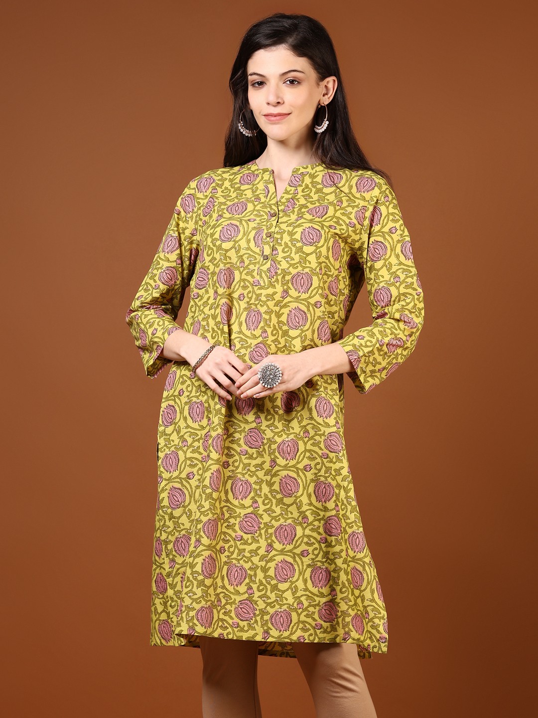 

V-Mart Women Ethnic Motifs Printed Kurta, Green