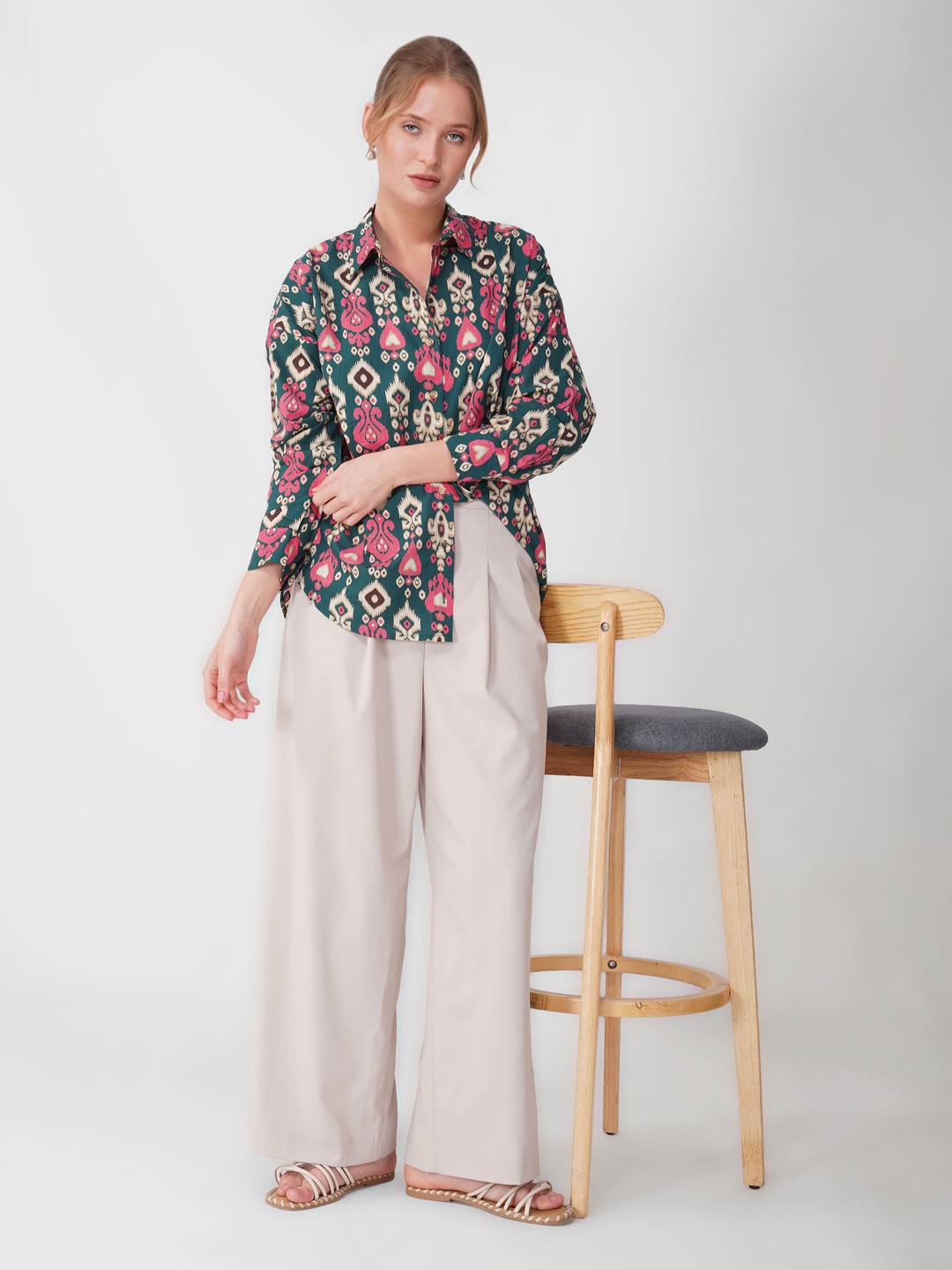 

Zenava by Myntra Women Comfort Floral Opaque Printed Casual Shirt, Green