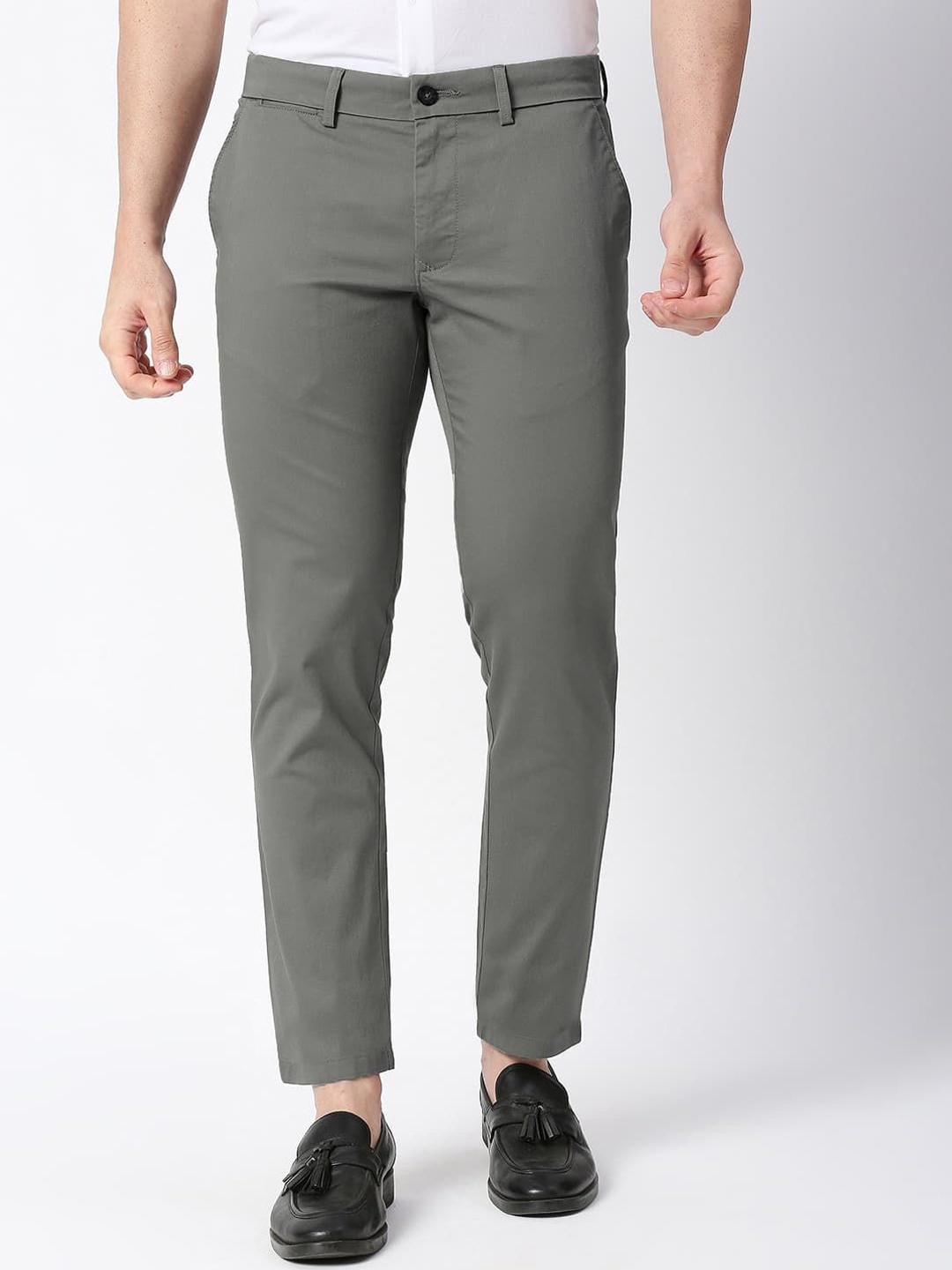 

Basics Men Tapered Fit Trousers, Grey