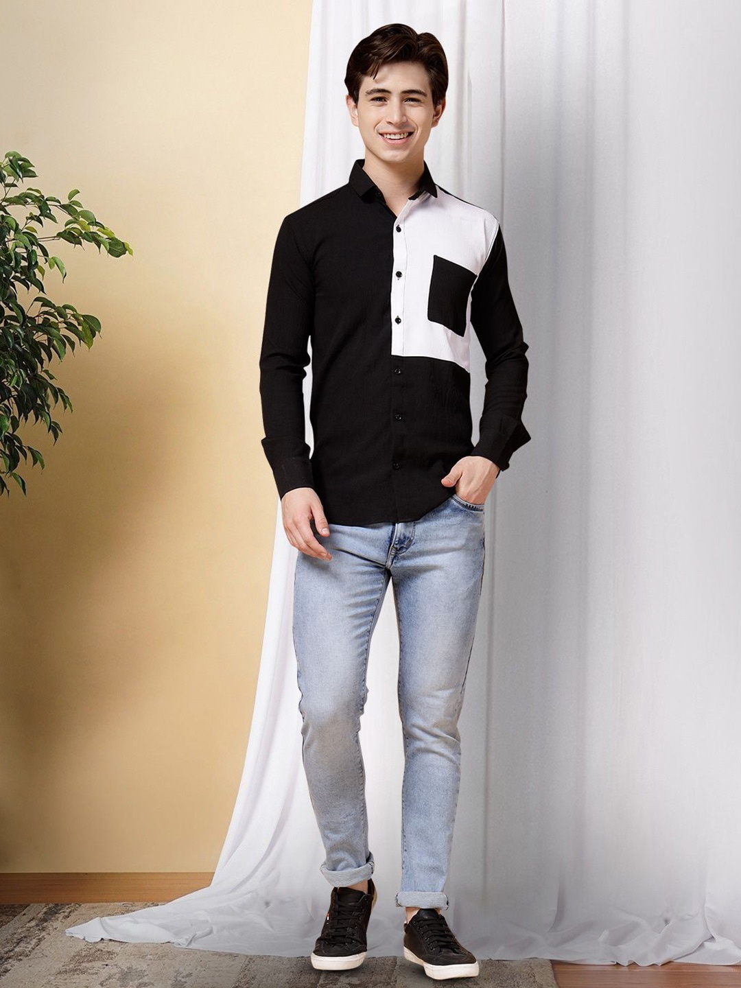 

Moda Rapido Men Original Opaque Casual Shirt, Black