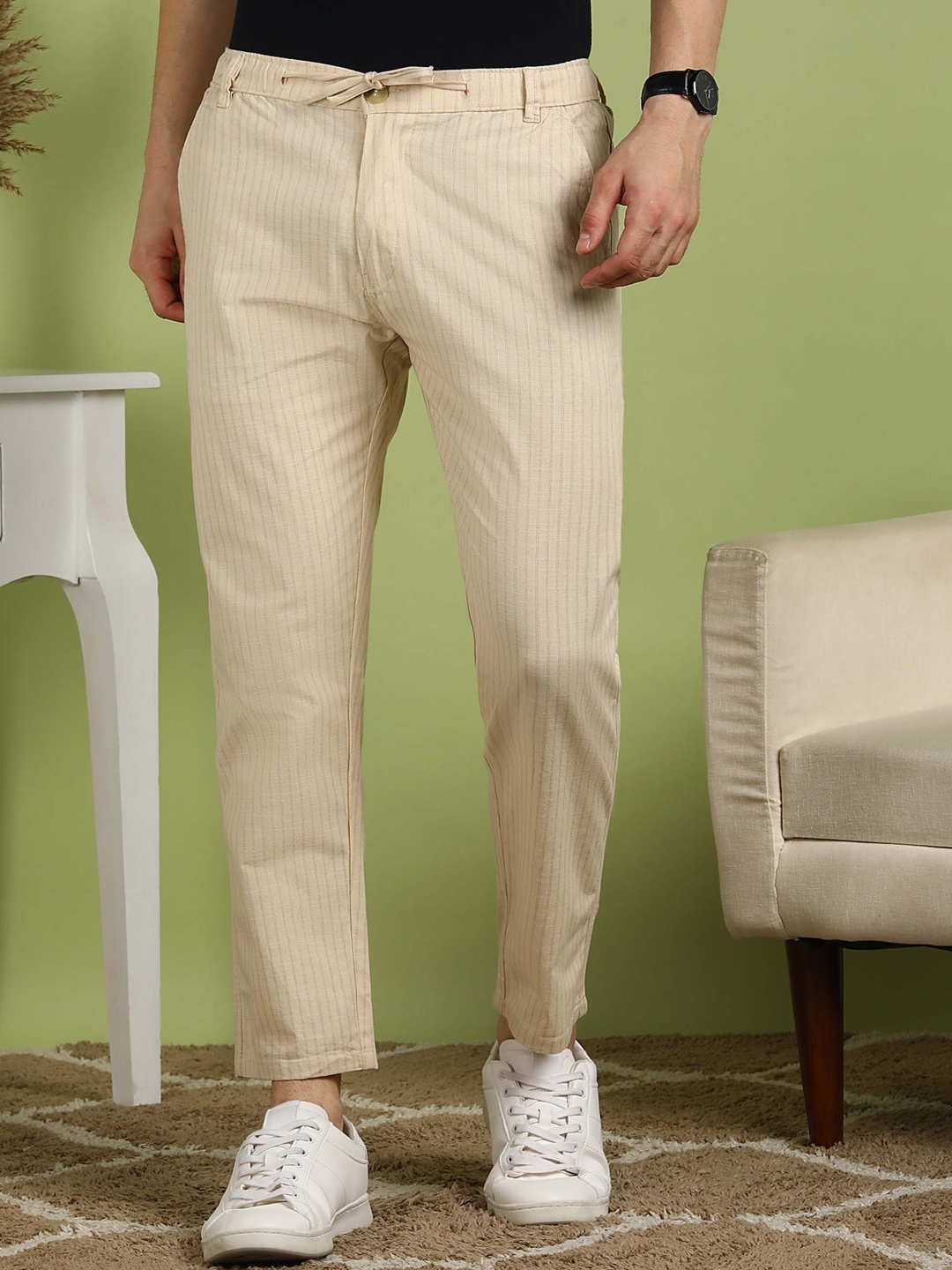 

PulseIQ Men Striped Trousers, Cream