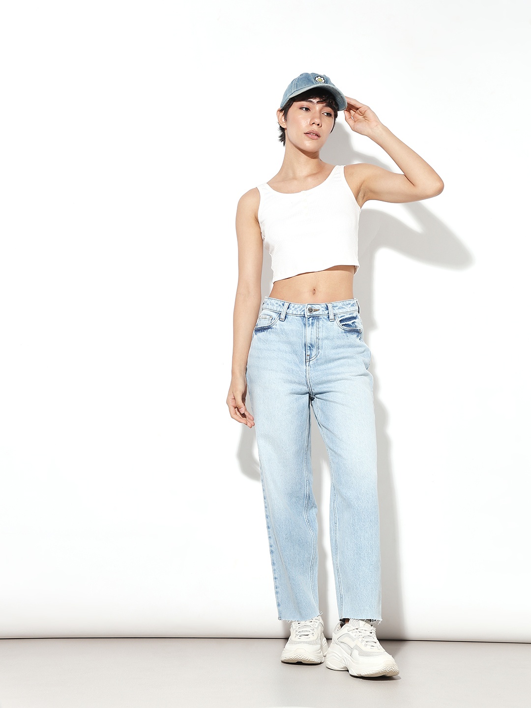 

ONLY Women Straight Fit Heavy Fade Stretchable Jeans, Blue