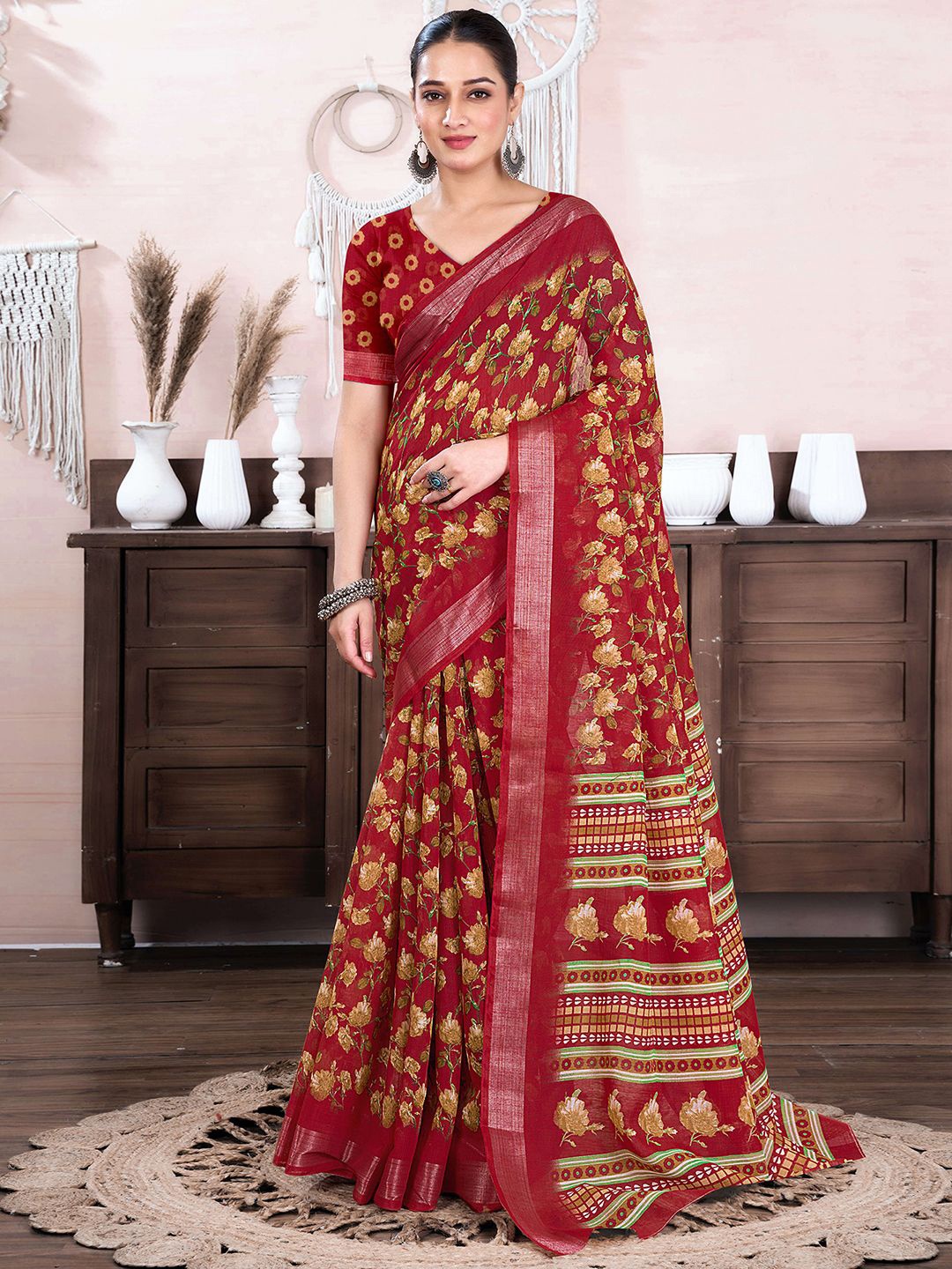 

KALINI Floral Zari Saree, Red