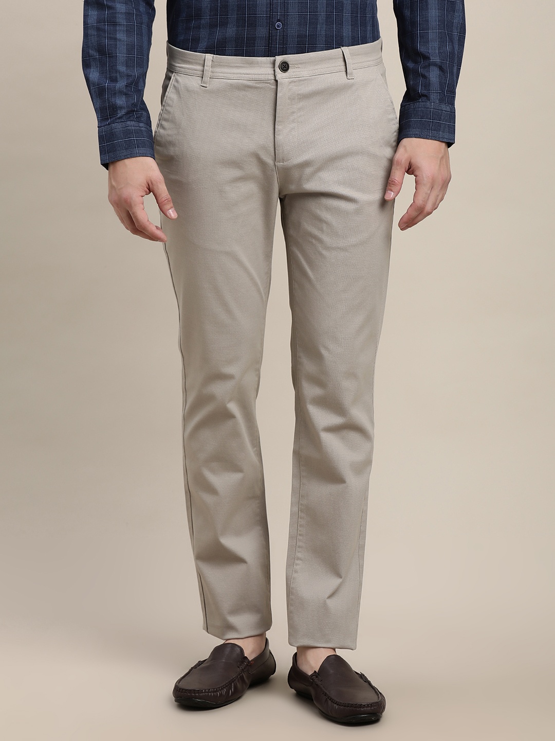 

Turtle Men Printed Relaxed Skinny Fit Chinos Trousers, Grey