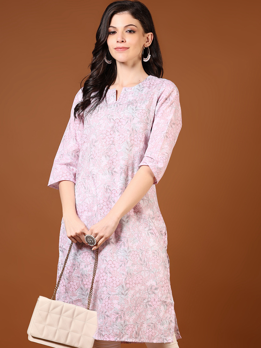

V-Mart Women Floral Printed Chikankari Kurta, Pink