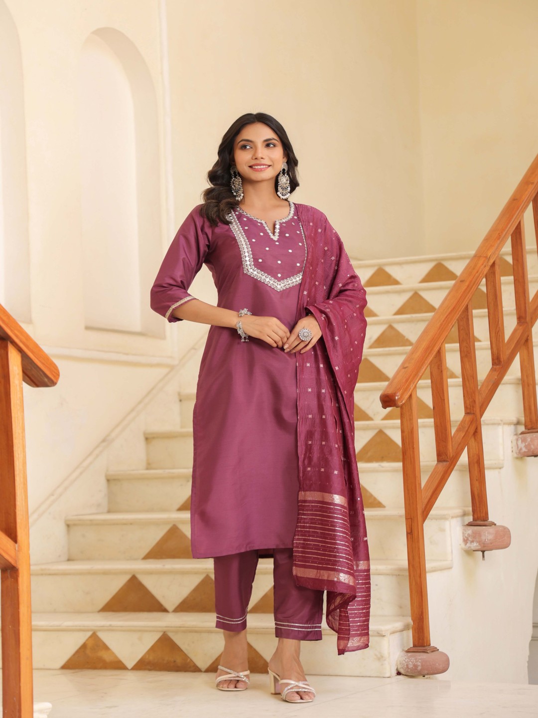 

AURIELLA Women Embroidered Regular Mirror Work Kurta with Trousers & With Dupatta, Mauve