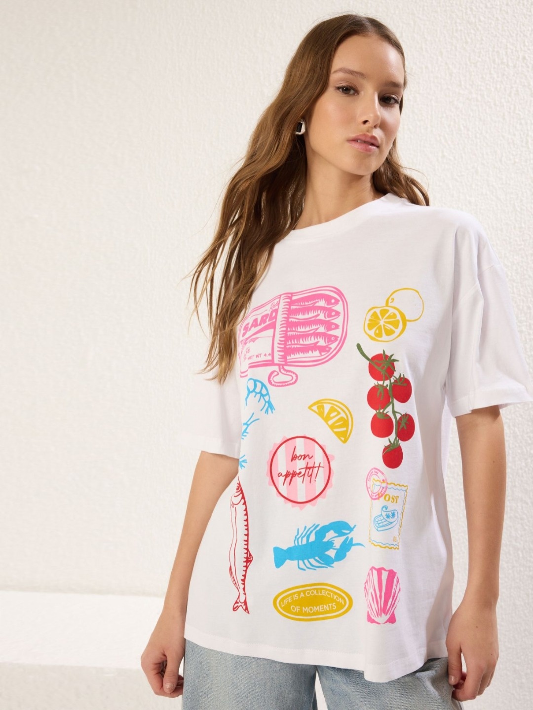 

Trendyol Women Printed Extended Sleeves Applique T-shirt, Na