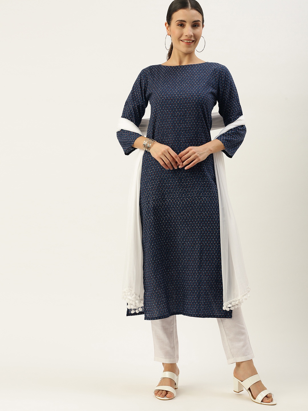 

Fourleaf Women Floral Printed Regular Pure Cotton Kurta with Trousers & With Dupatta, Navy blue