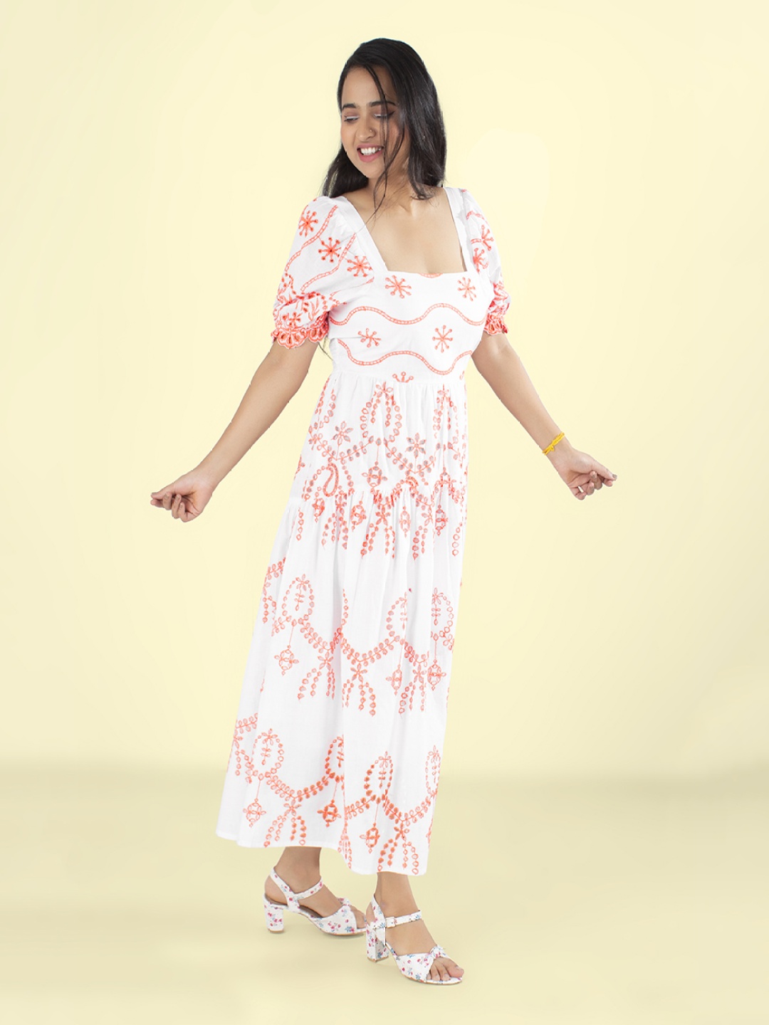 

Veeralda Maxi Dress, White