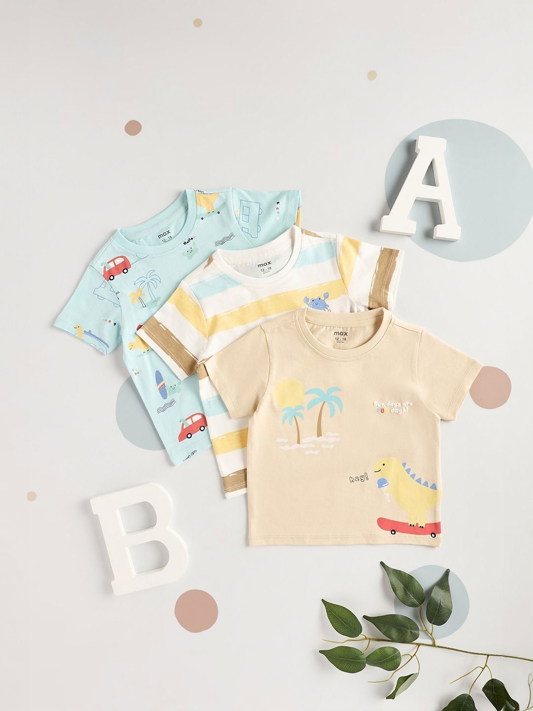

max Boys 3 Printed Extended Sleeves T-shirt, Multi