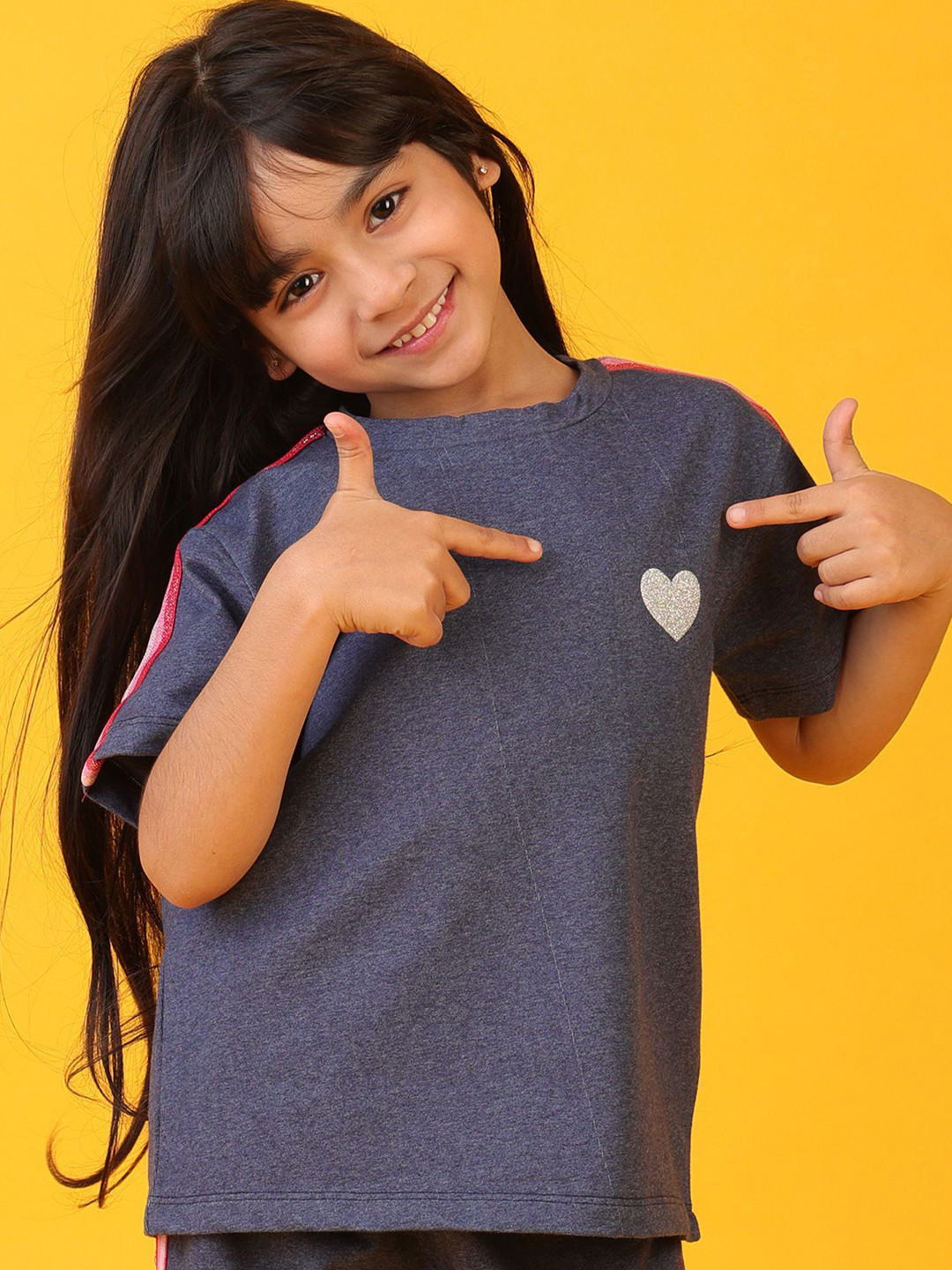 

Anthrilo Girls Printed Extended Sleeves Applique T-shirt, Blue
