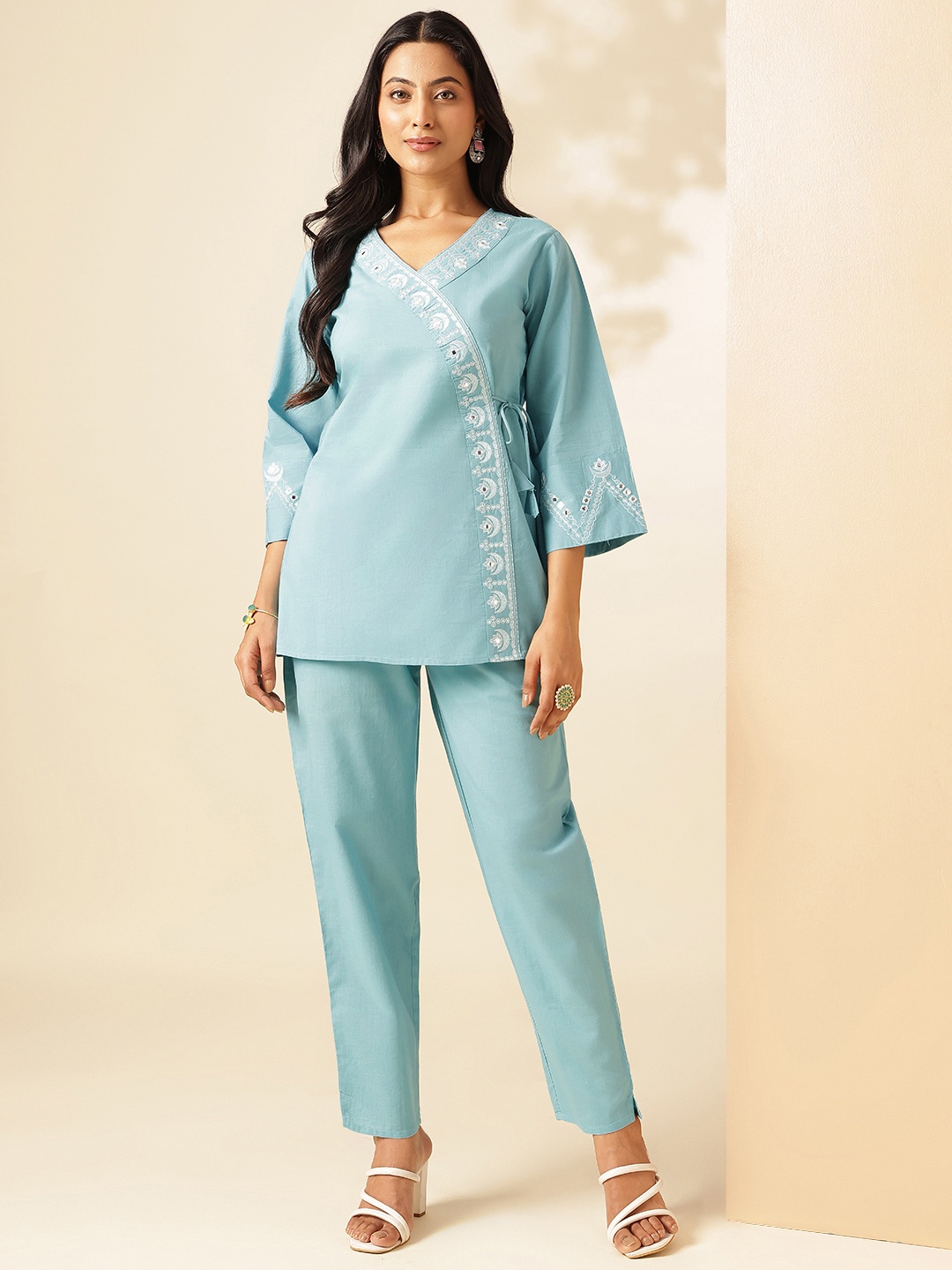 

Vbuyz Embroidered Pure Cotton V Neck Tunic With Trousers Co-Ords, Blue