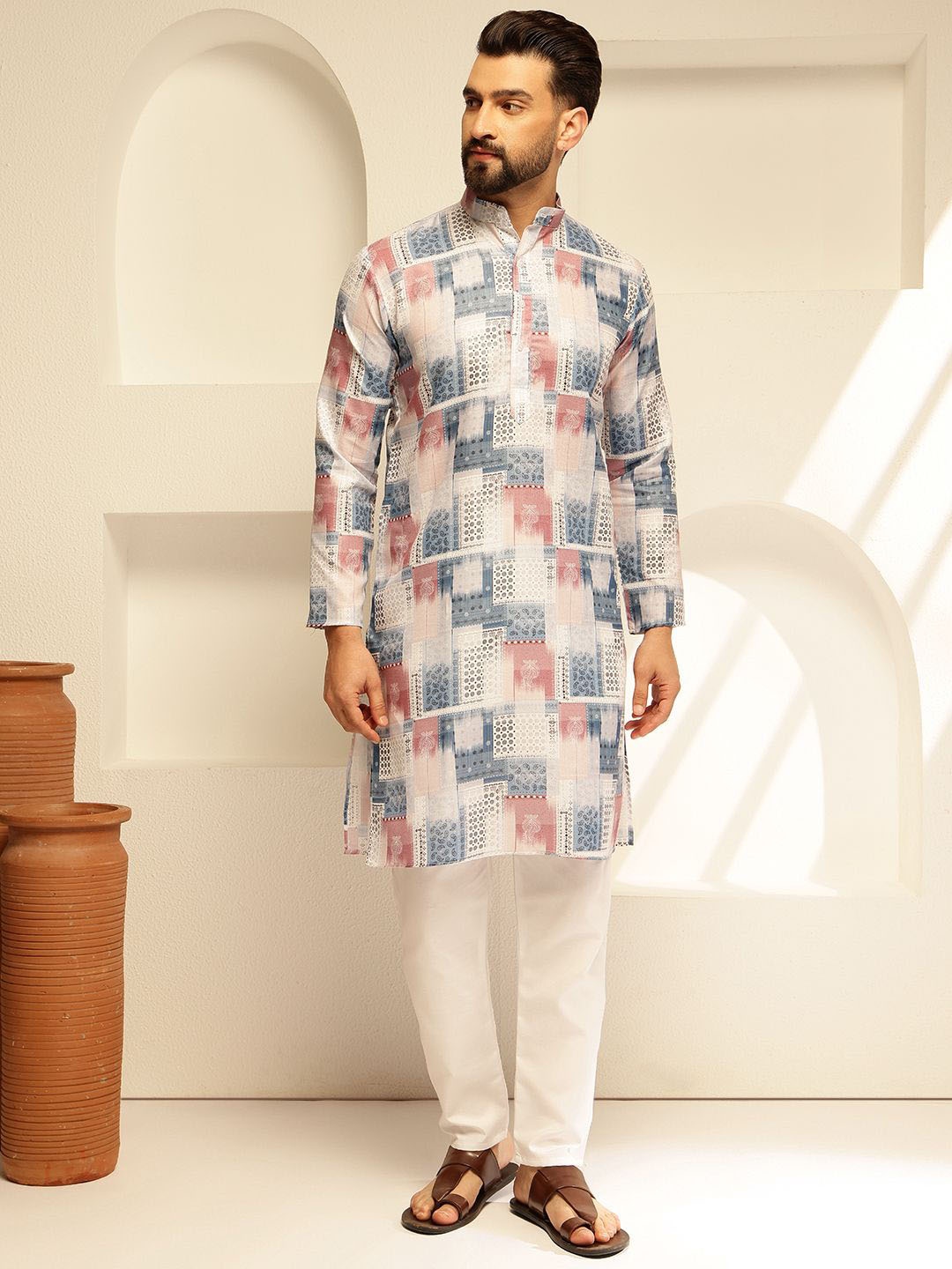 

SOJANYA Men Printed Regular Kurta with Pyjamas, White