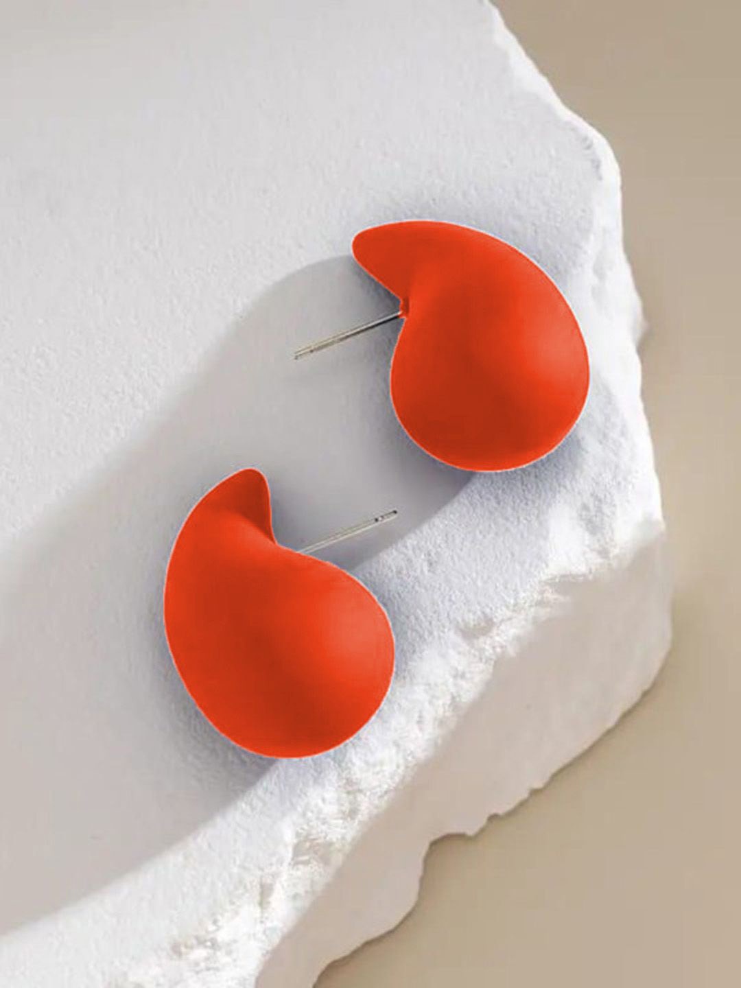 

VAGHBHATT Teardrop Shaped Drop Earrings, Orange