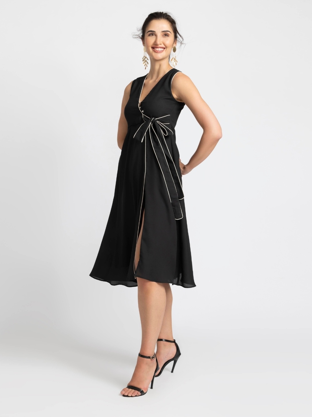 

JULO Fit & Flare Midi Dress, Black