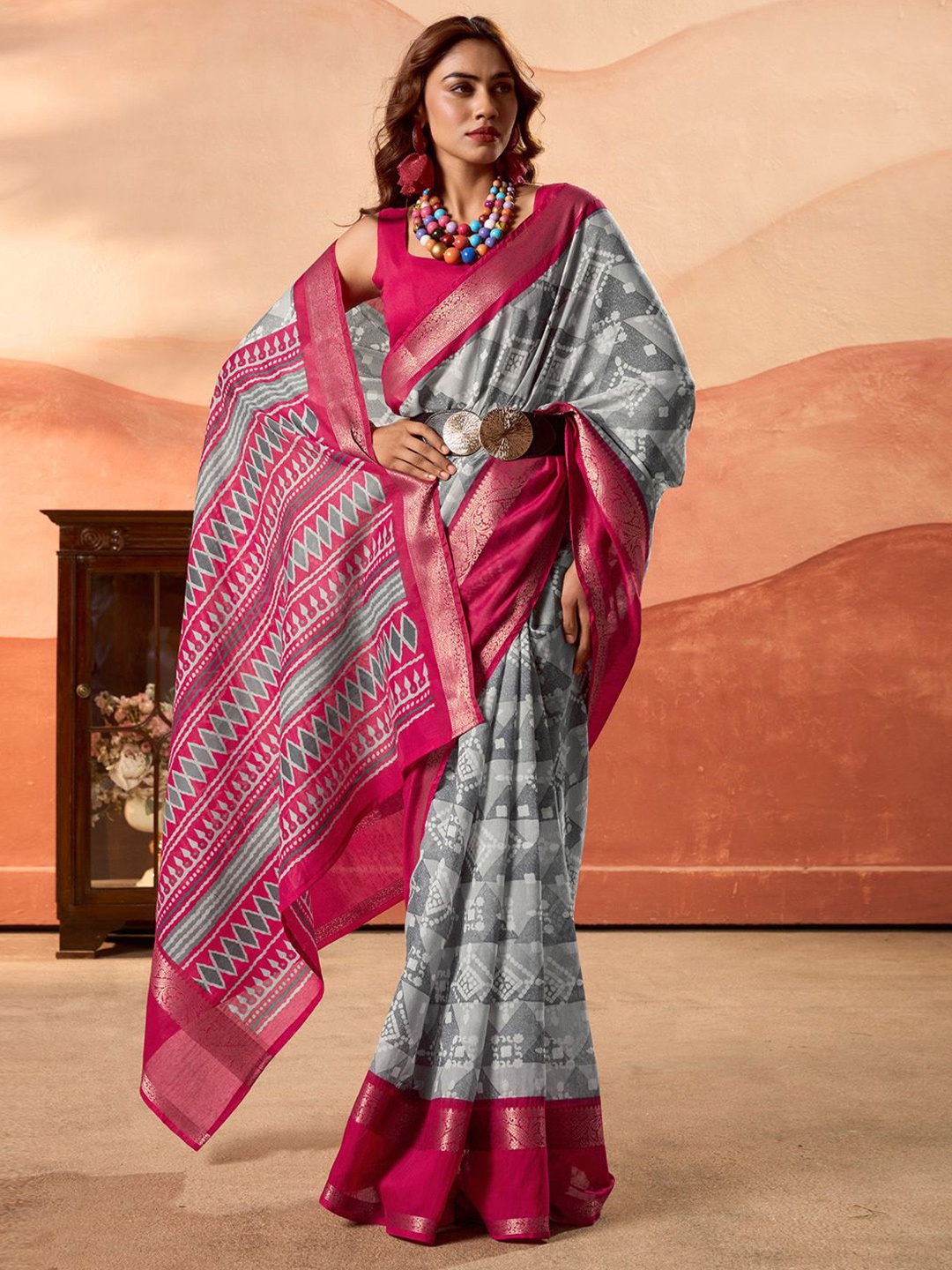 

LeeliPeeri Designer Zari Saree, Grey