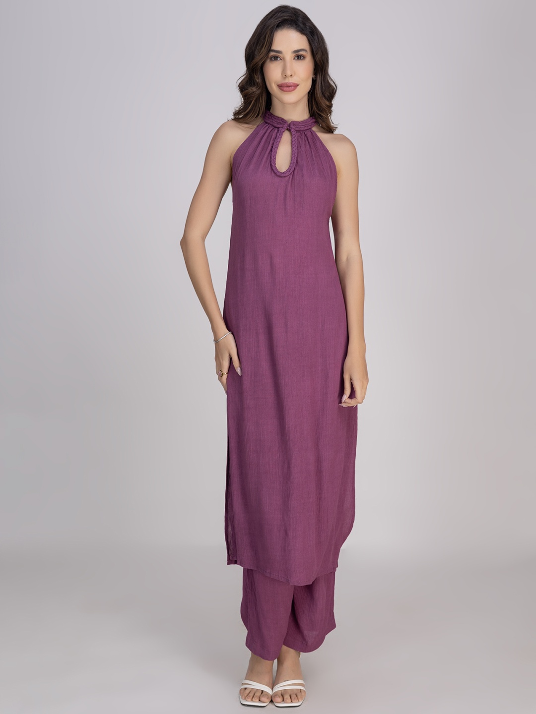 

Moomaya Women Regular Kurta with Trousers, Purple