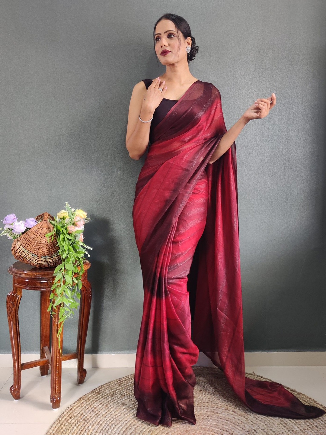 

Rangtulika Ethnics Poly Georgette Saree, Red