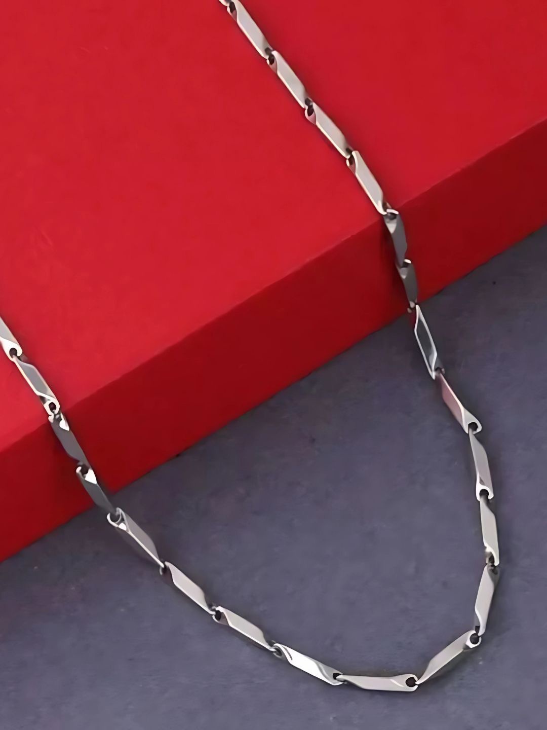 

The Roadster Lifestyle Co Men Stainless Steel Rice Chain, Silver