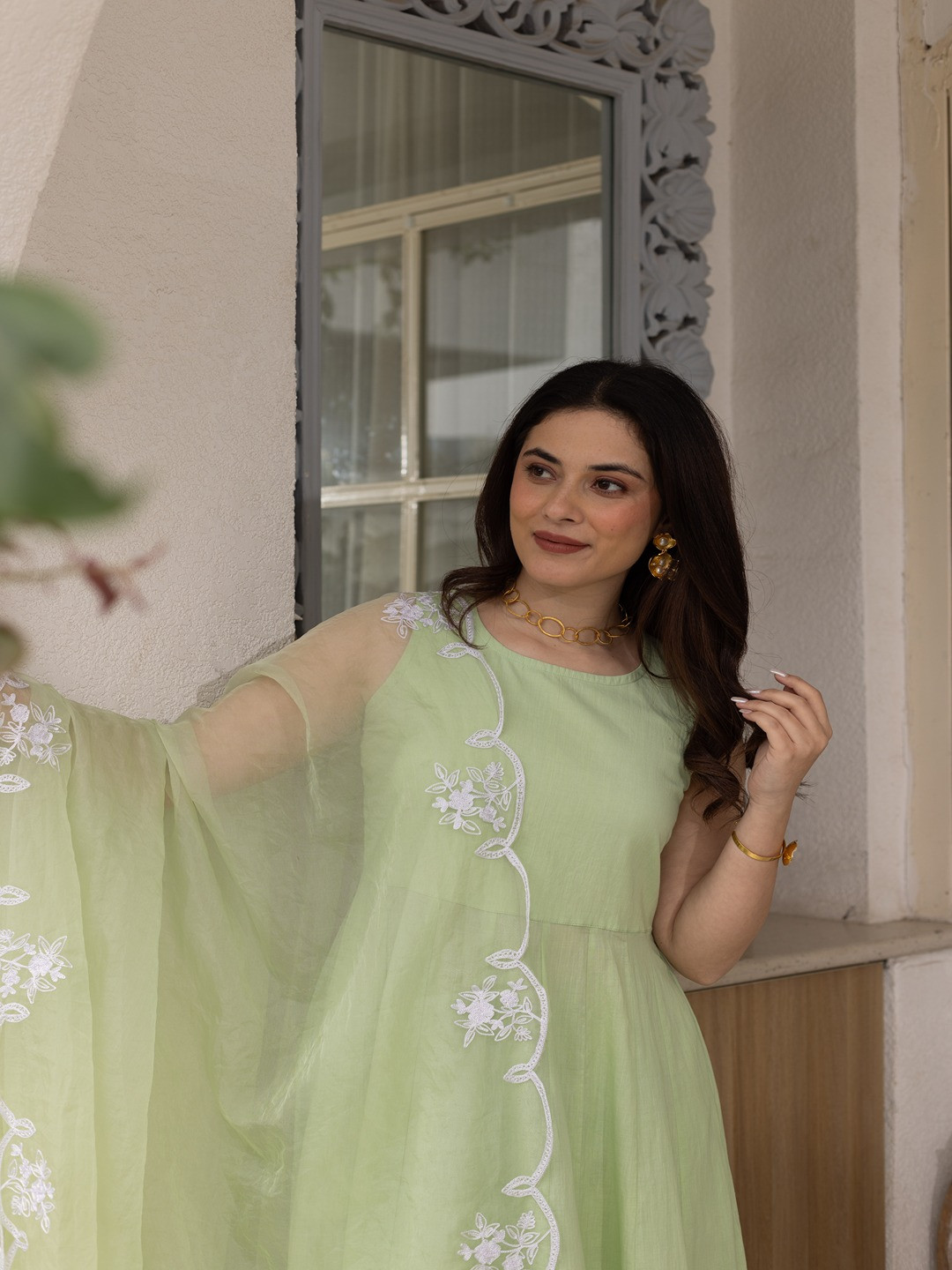 

ASRUMO Women Regular Thread Work Pure Cotton Kurta with Trousers & With Dupatta, Green