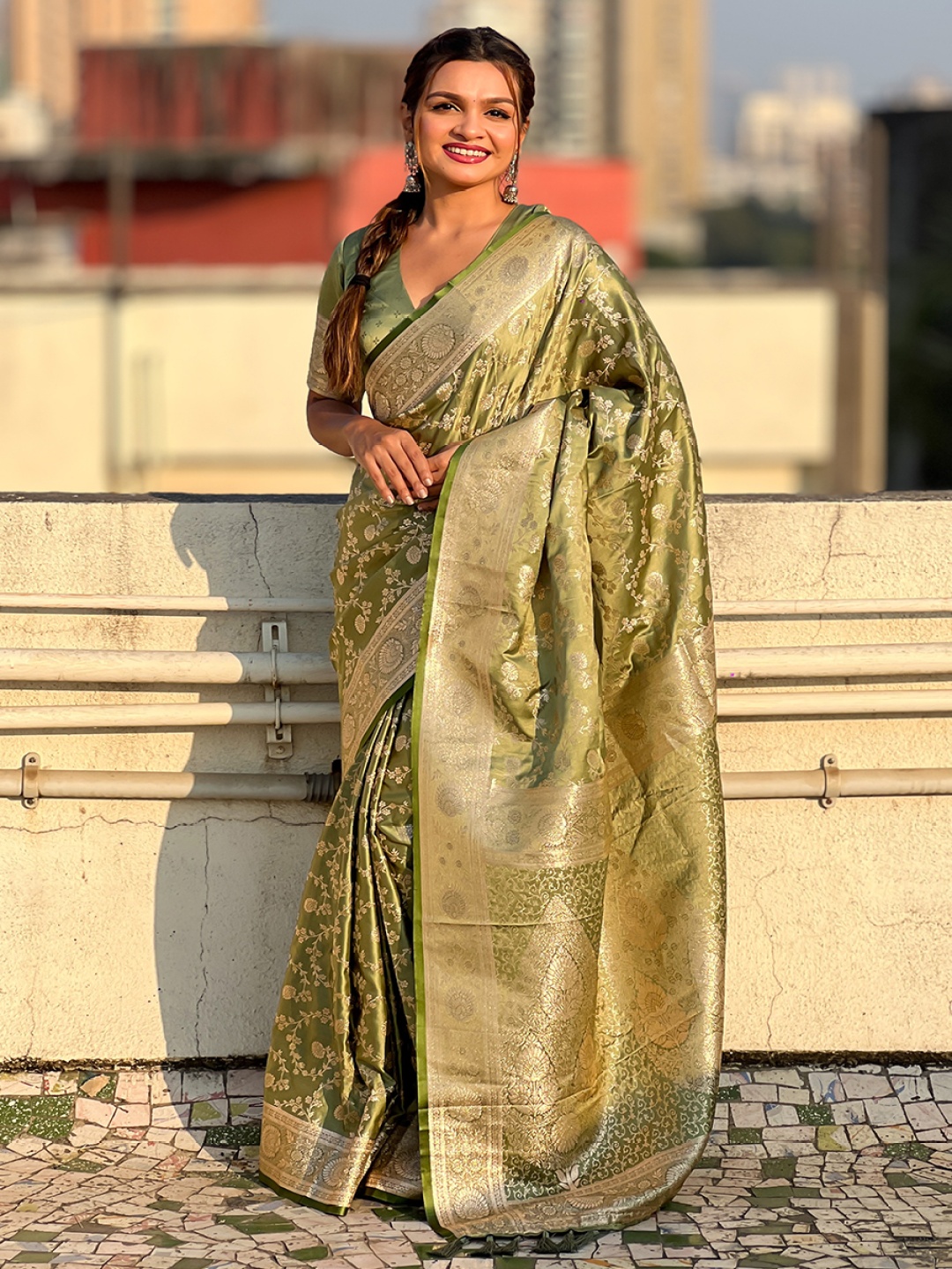 

all about you Woven Design Zari Satin Banarasi Saree, Green