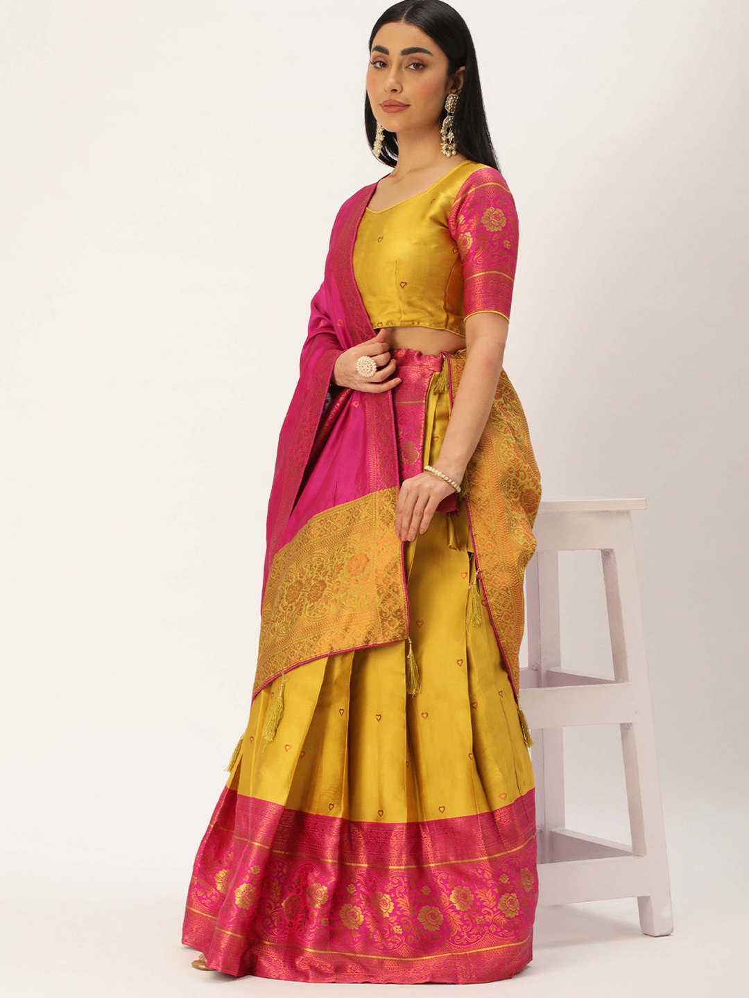 

Payu Semi-Stitched Lehenga & Unstitched Blouse With Dupatta, Yellow